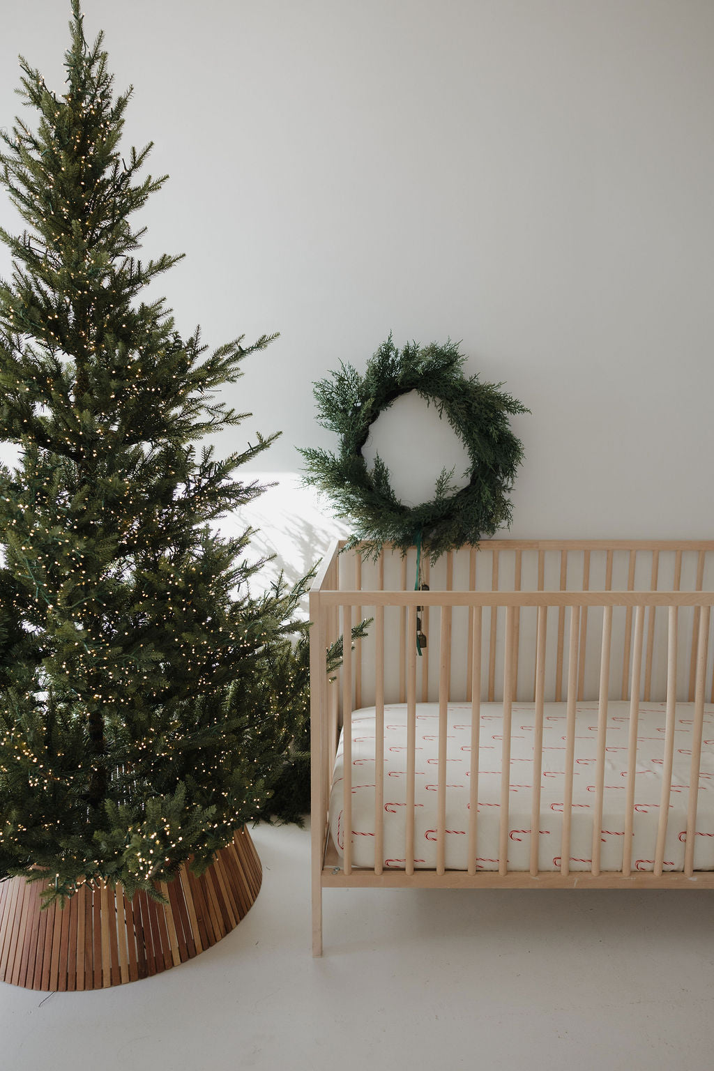 Muslin Crib Sheet | Candy Cane