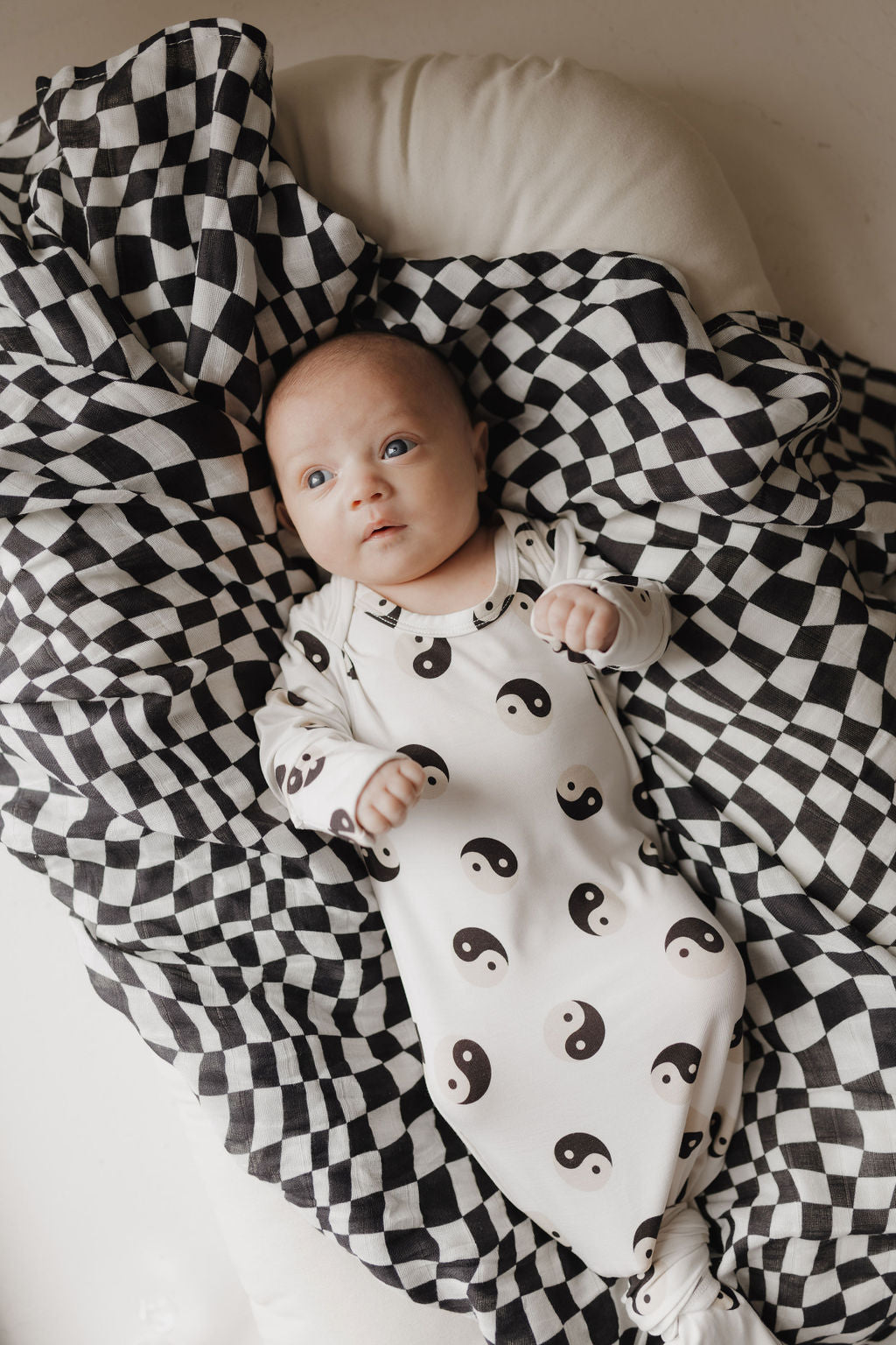 Muslin Swaddle | Black & White Wavy Checkerboard