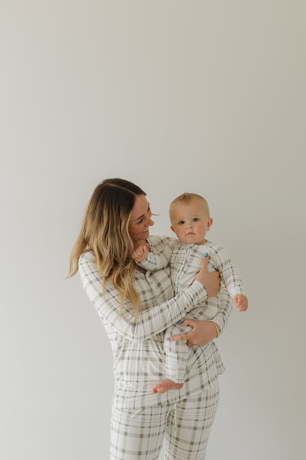 Bamboo Zip Pajamas | Picnic Plaid