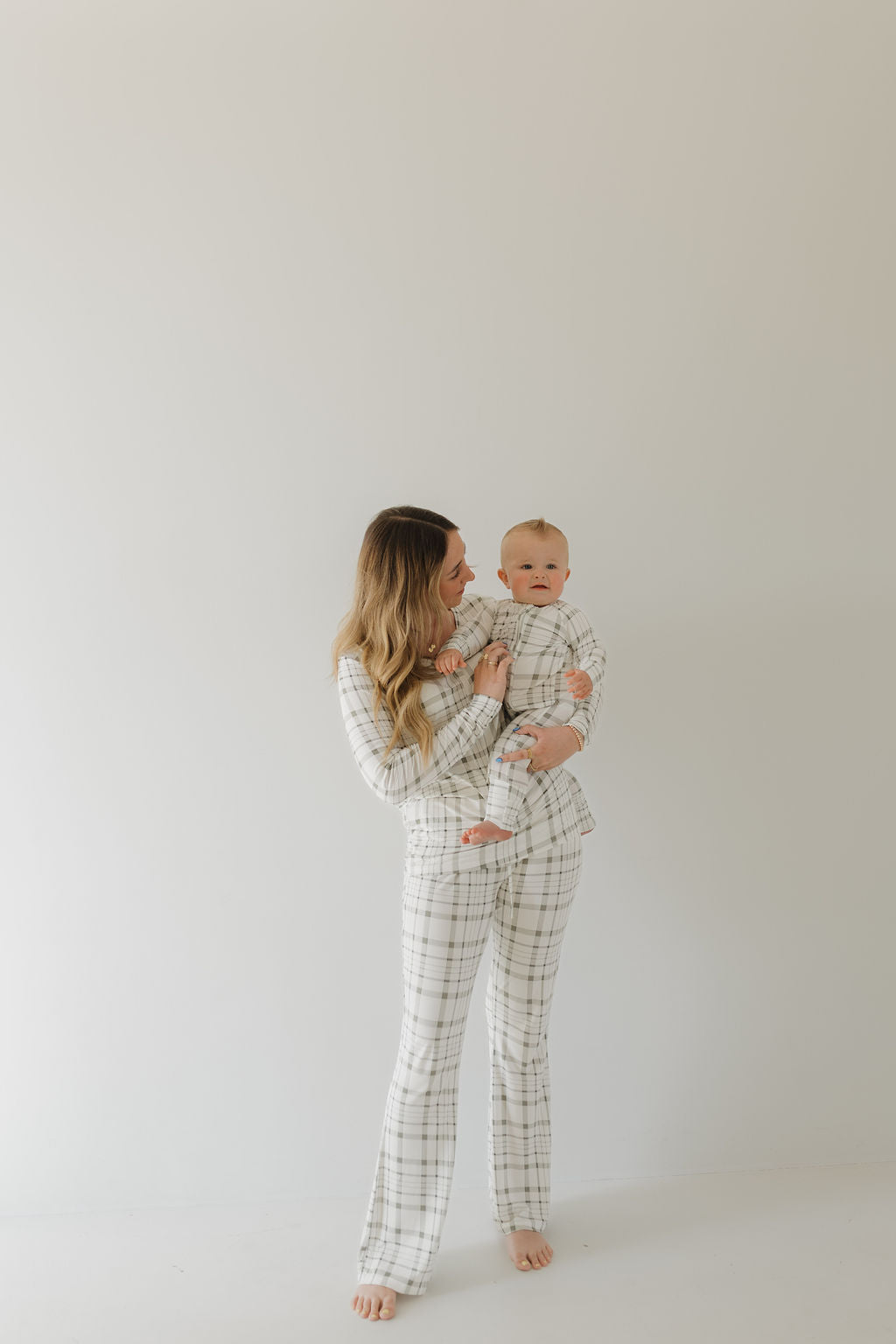Bamboo Zip Pajamas | Picnic Plaid