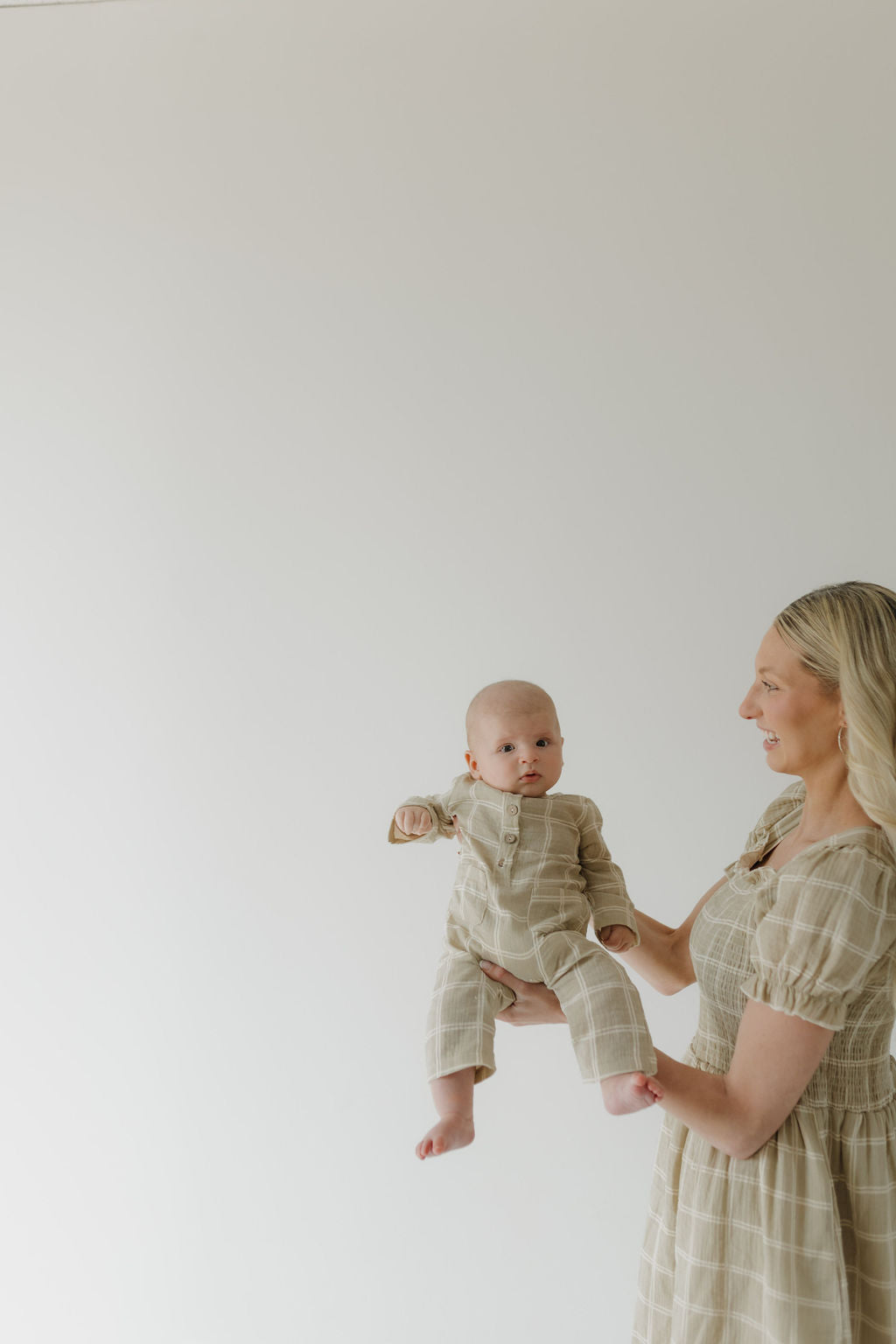 Women's Short Sleeve Muslin Dress | Linen Grid
