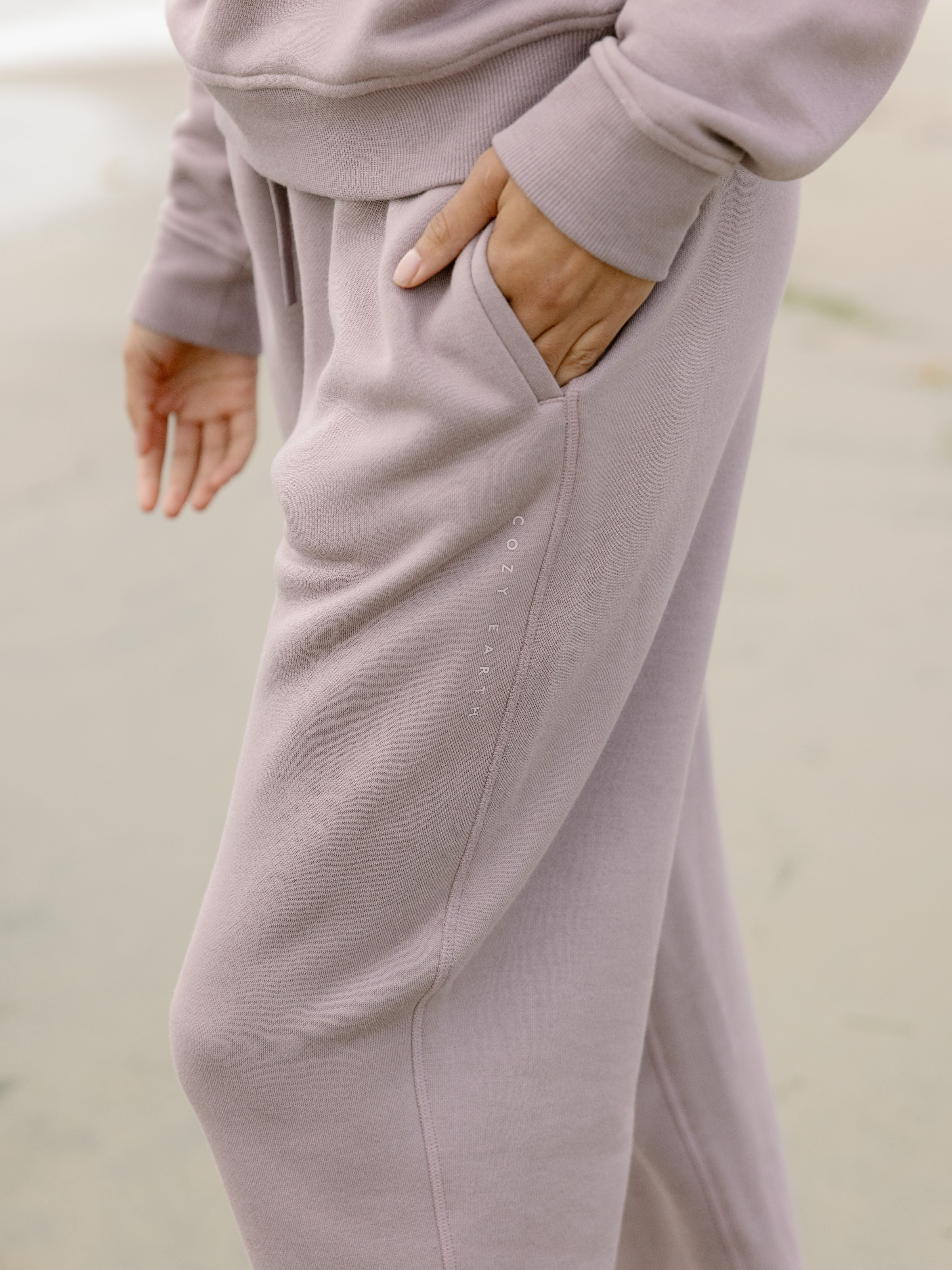 Women's CityScape Crewneck & Sweatpant Set - Last Chance