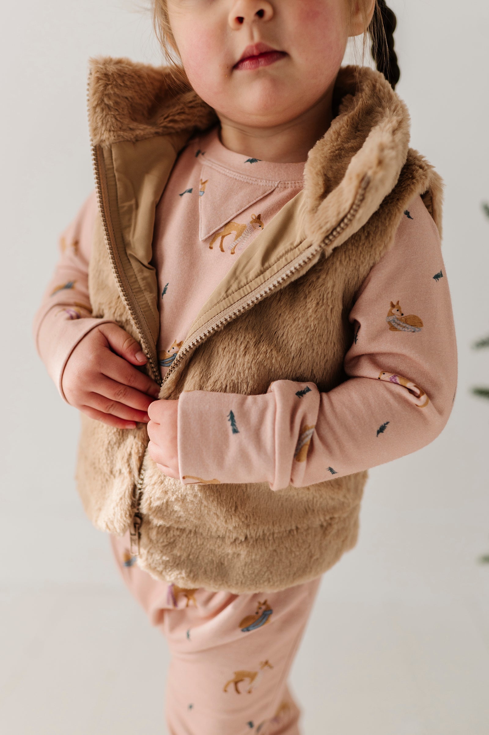 Girl's Raglan Sweatshirt