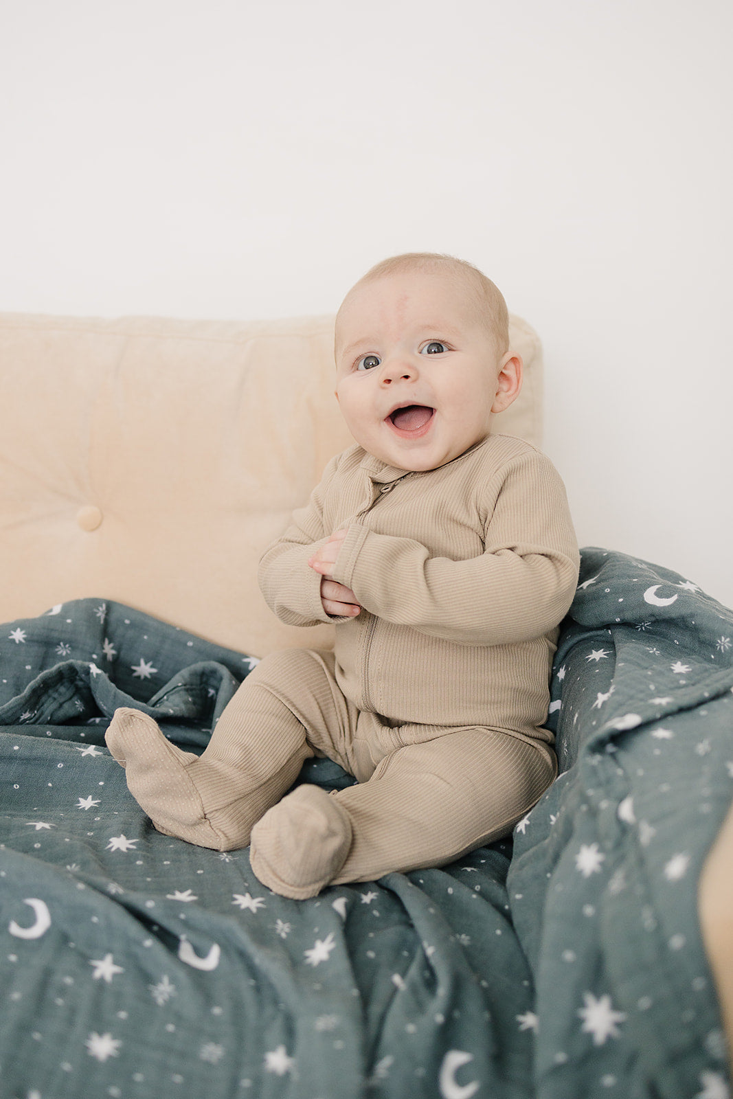 Night Sky Muslin Quilt  Mebie Baby   