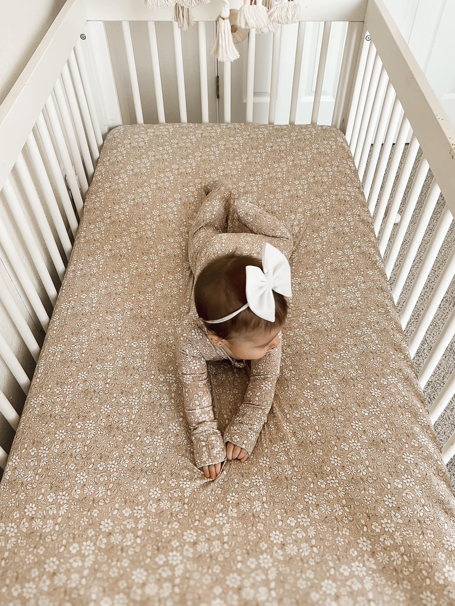 Dainty Ditsy Bamboo Crib Sheet