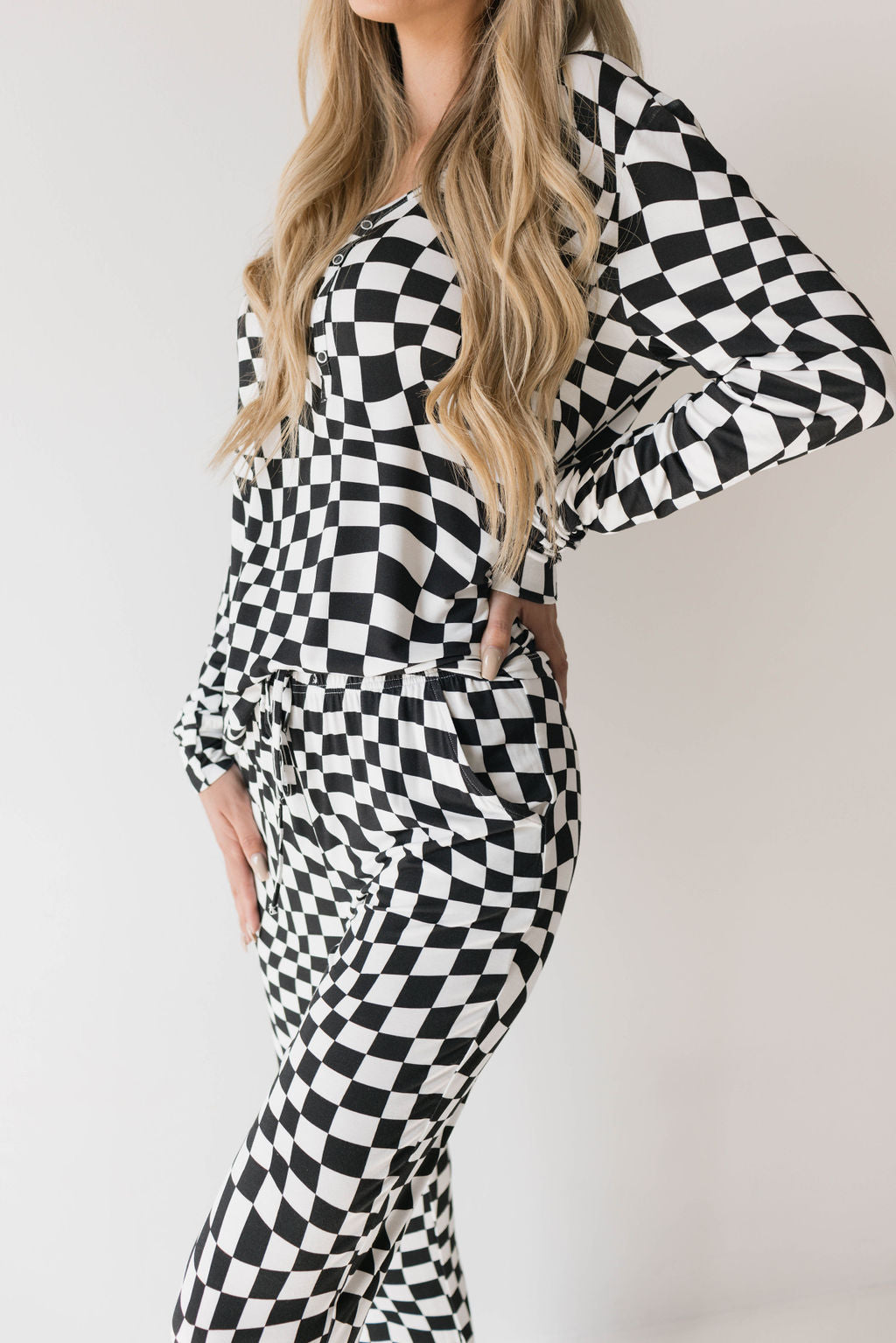 Women's Bamboo Pajama | Black & White Wavy Checkerboard