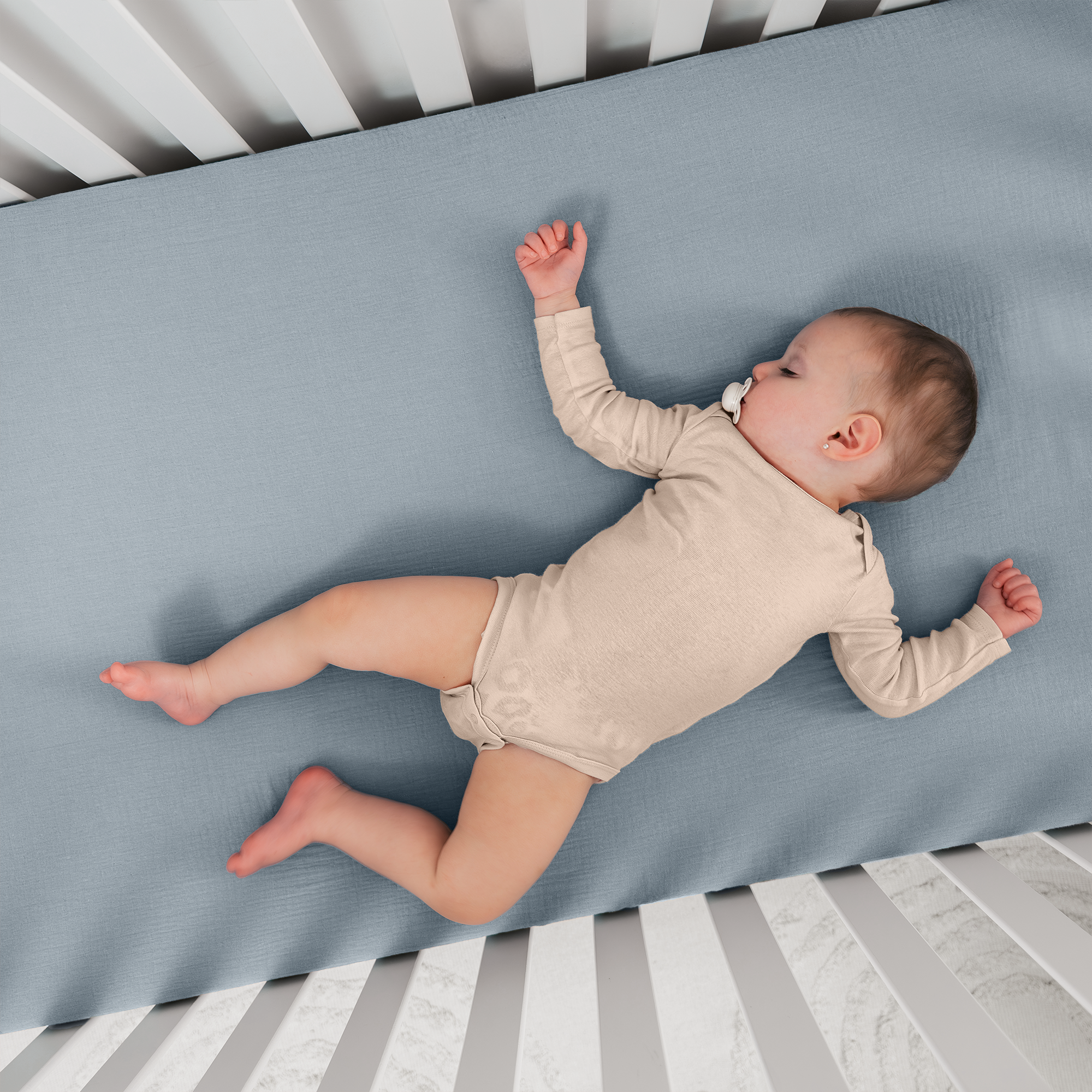 Muslin Fitted Crib Sheet by Comfy Cubs