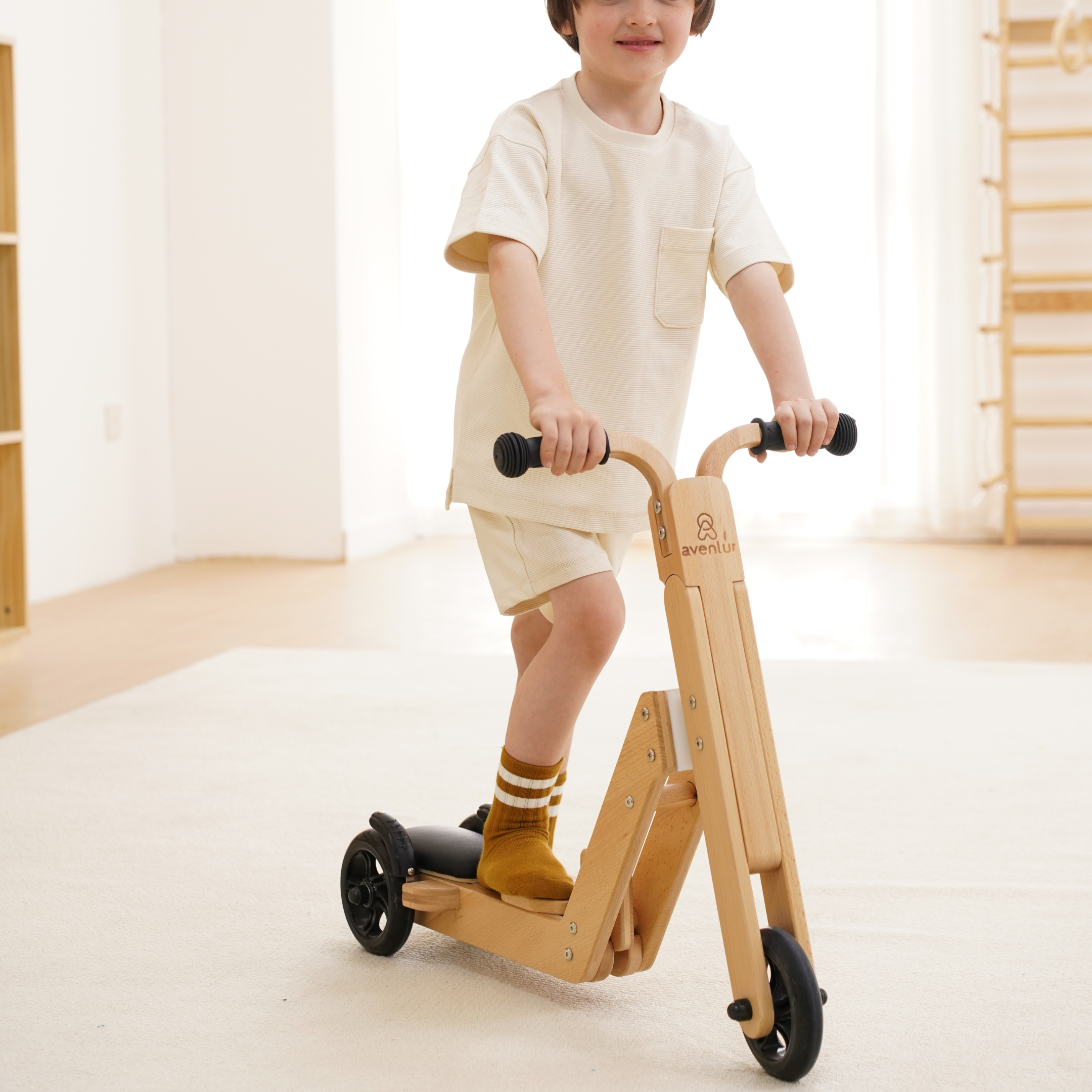 Juneberry 2-in-1 Wooden Scooter & Ride-On Toy for Toddlers