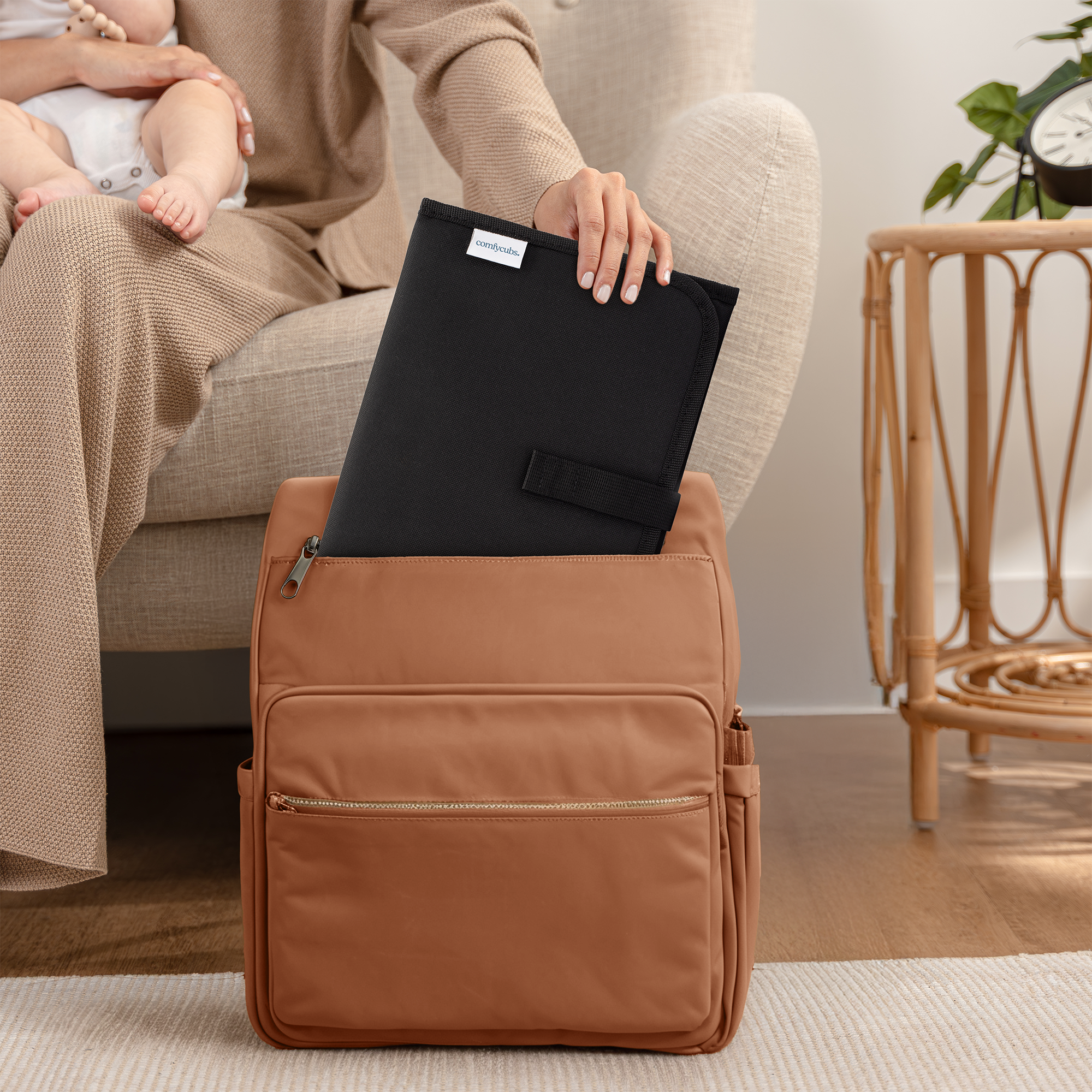 Compact Changing Pad in Solid Black