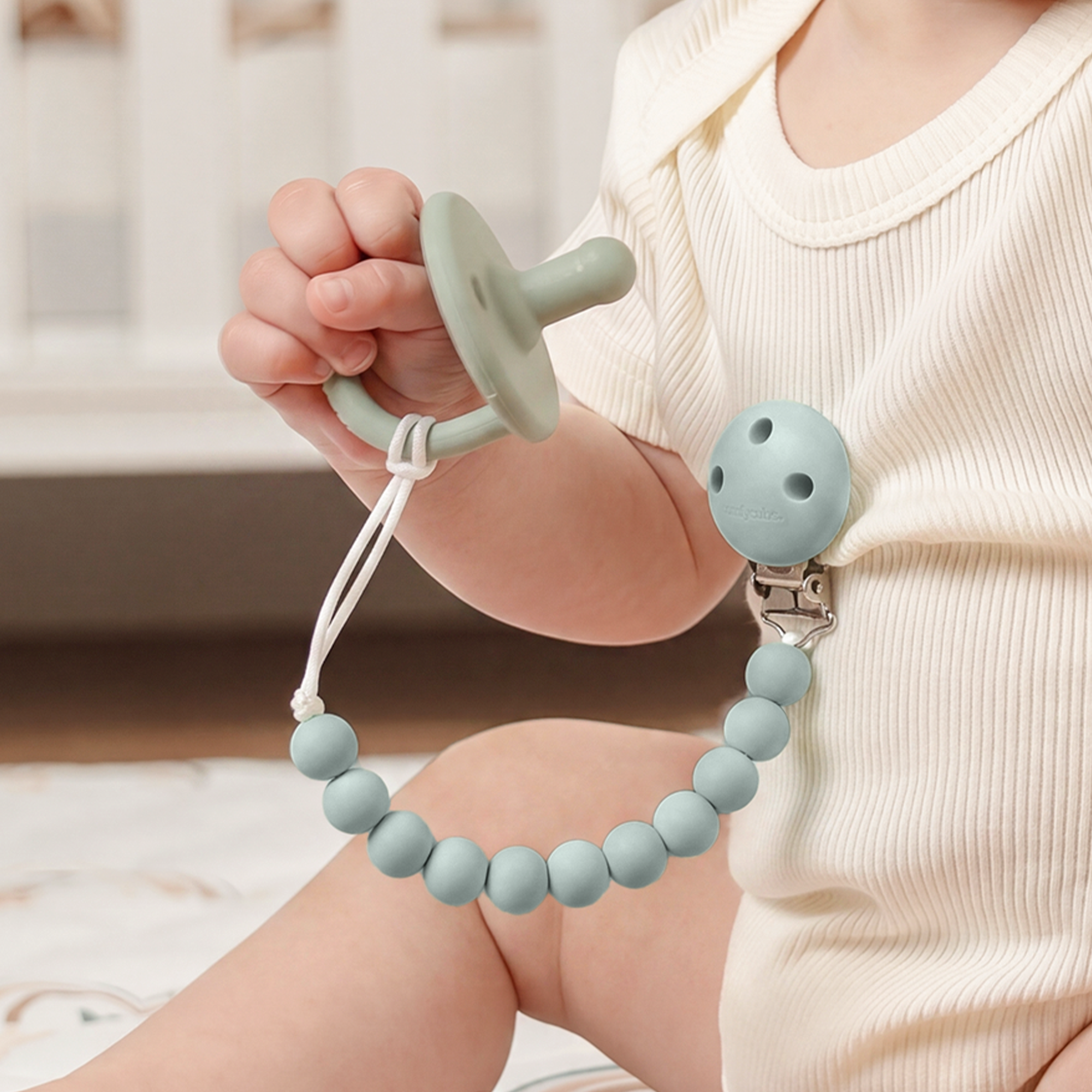 Pacifier Clips in Earth Green, 2 Pack