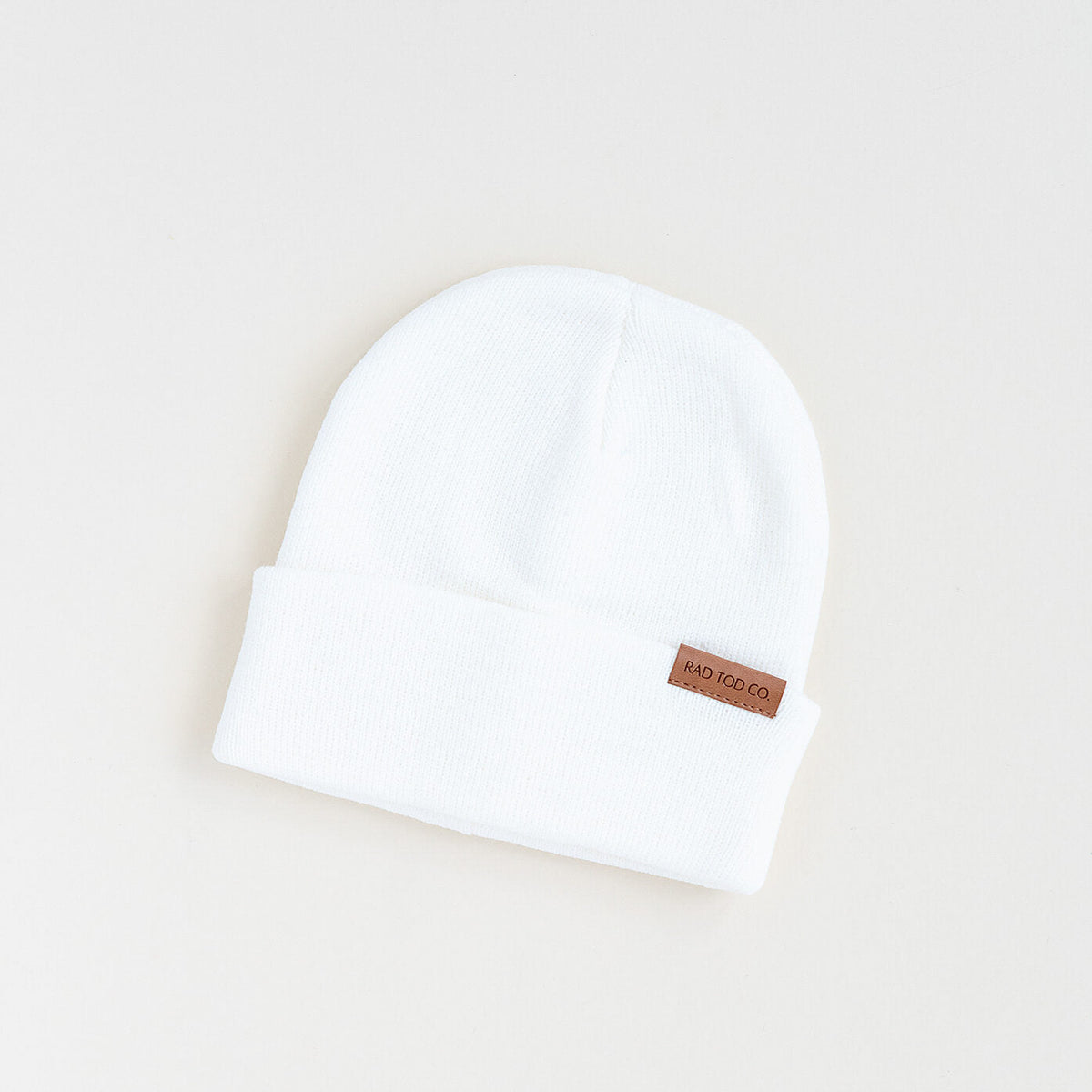 CLASSIC WHITE BEANIE