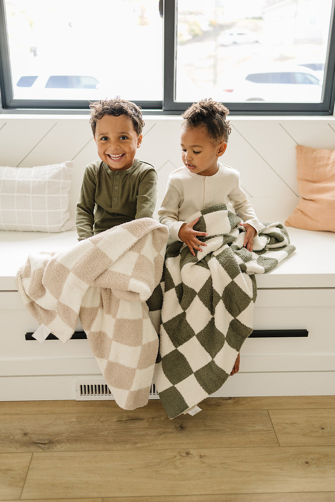 Taupe Checkered Plush Blanket  Mebie Baby   