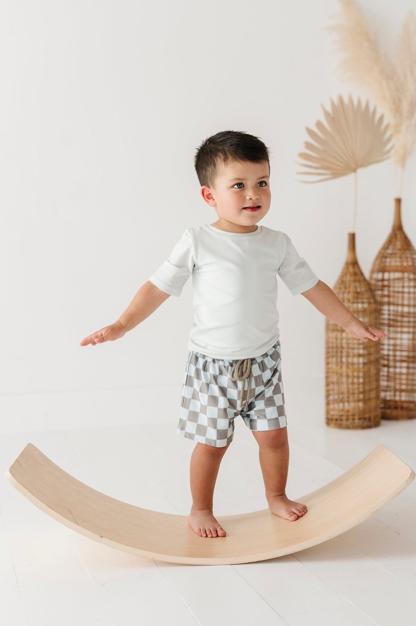 Boy's Short Sleeve Rash Guard Swim Shirt