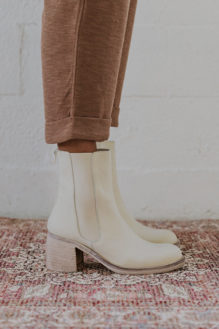 Free People Essential Chelsea Boots