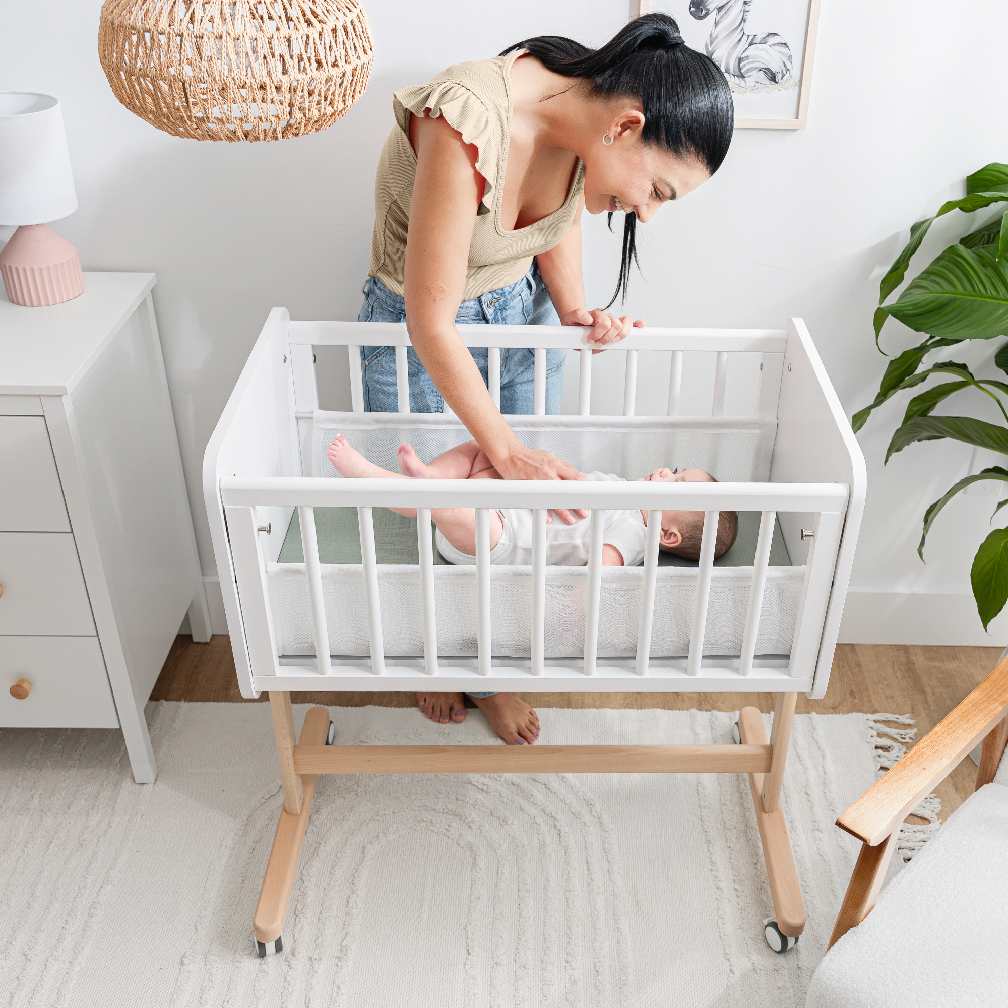 Wooden Bedside Bassinet Sleeper by Comfy Cubs