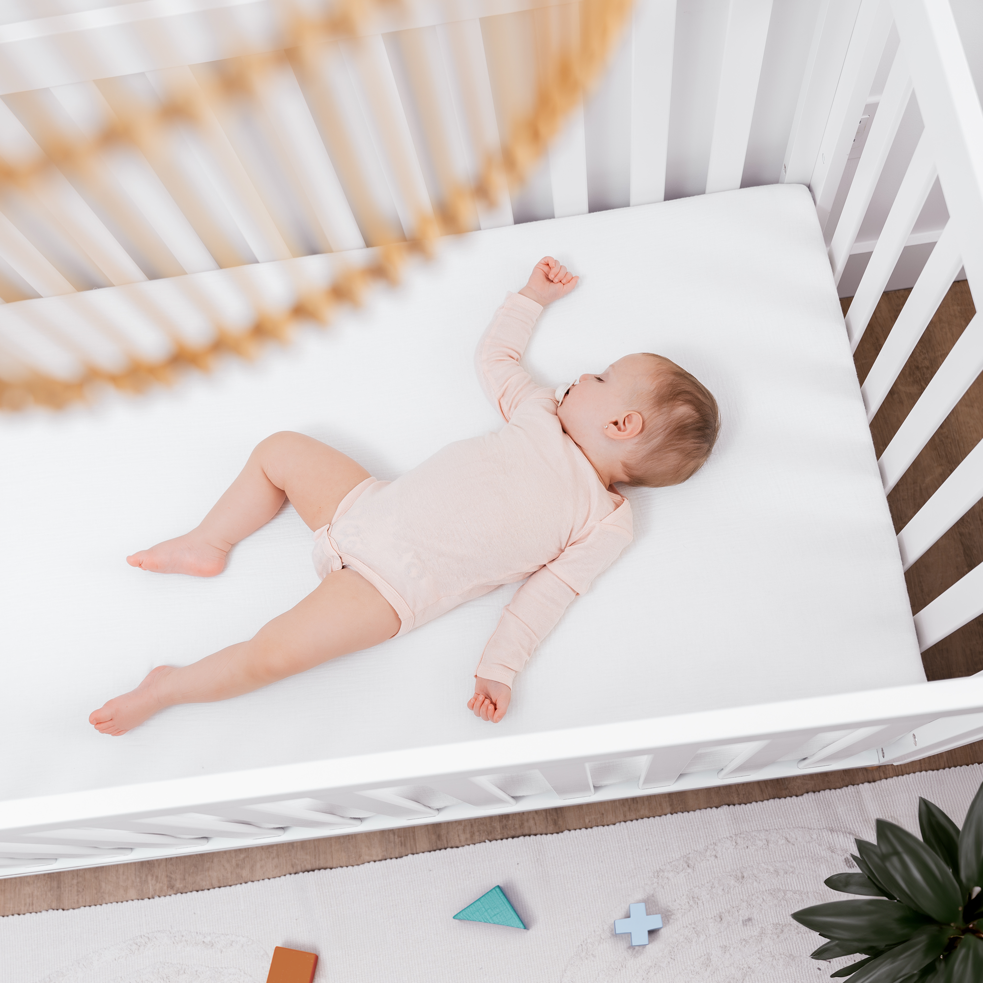 Muslin Fitted Crib Sheet by Comfy Cubs