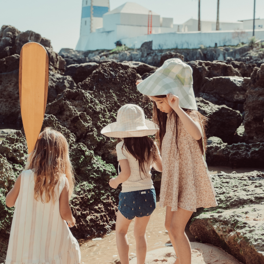 The Printed Short Sleeve Tee - Mini Sailboat