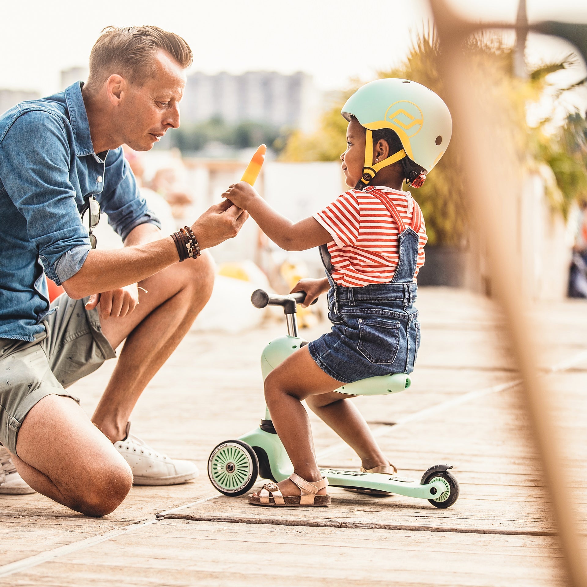 HighwayKick 1 Scooter and Ride On Toy Kiwi