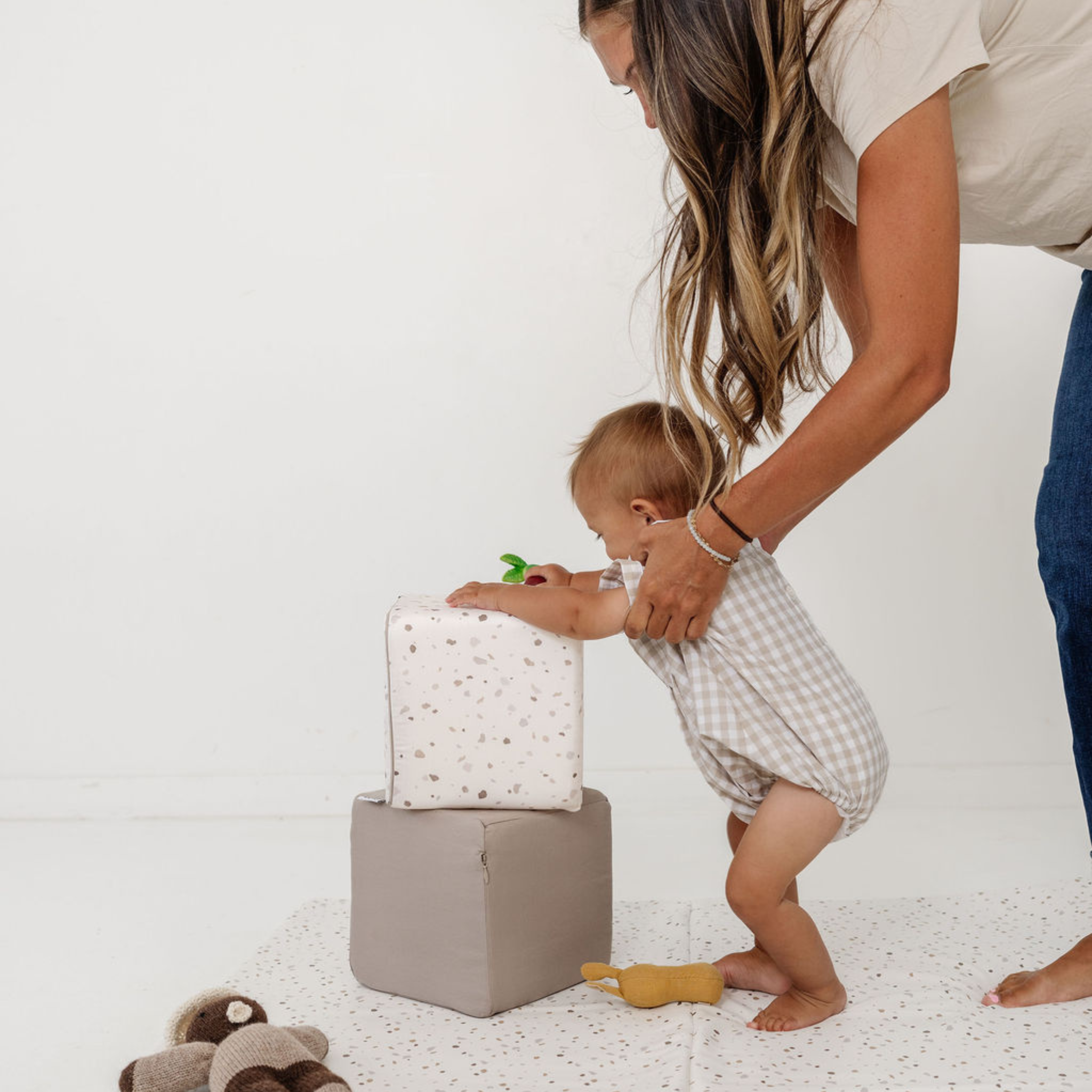 Terrazzo Chalk Play Cube