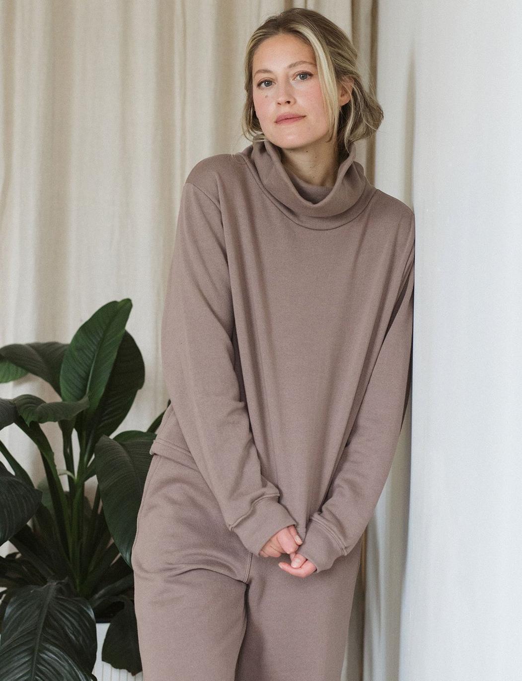 The Women's Funnel Neck Sweatshirt - Taupe