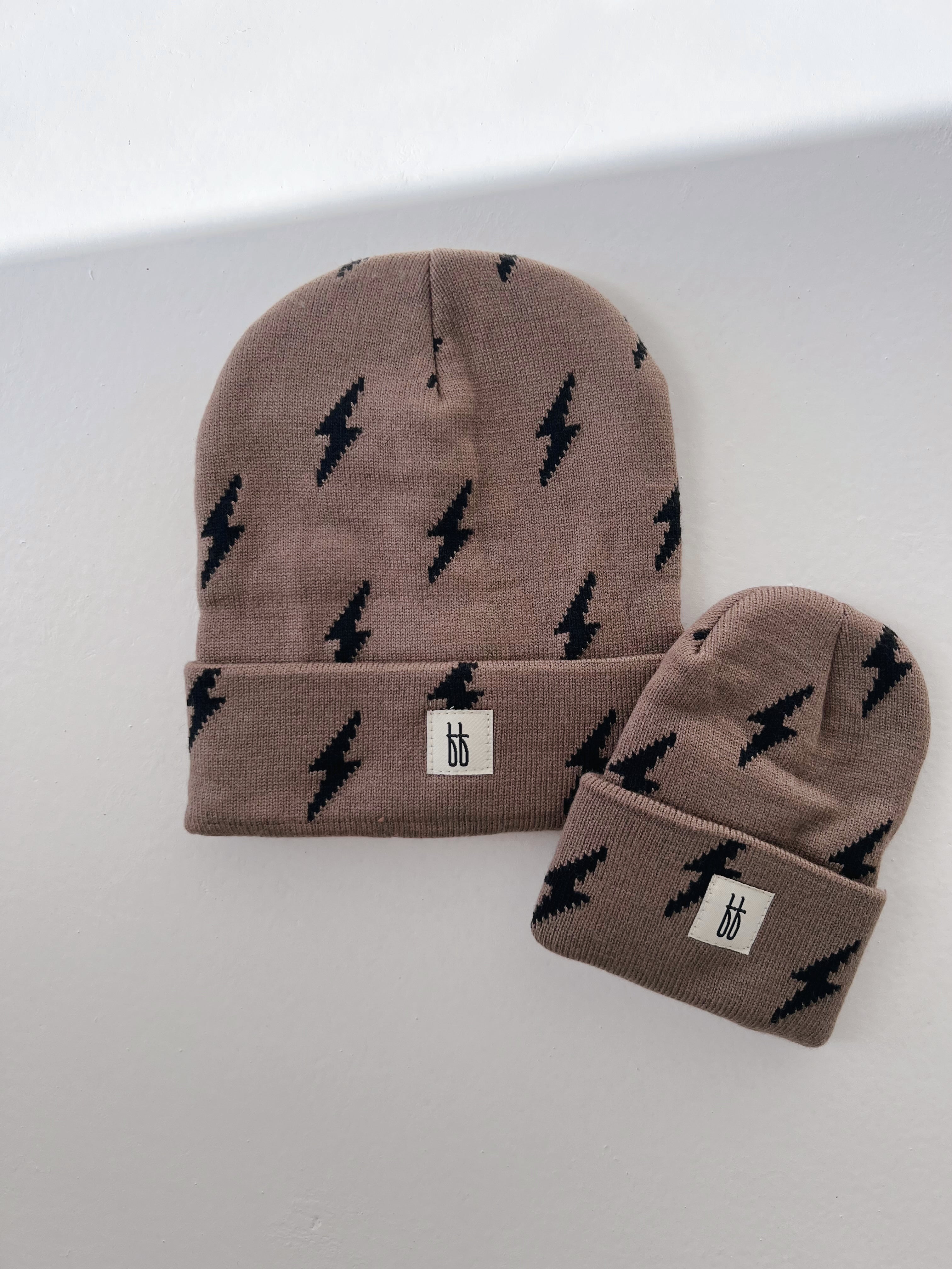 ff Knit Beanie | Lightning Bolt