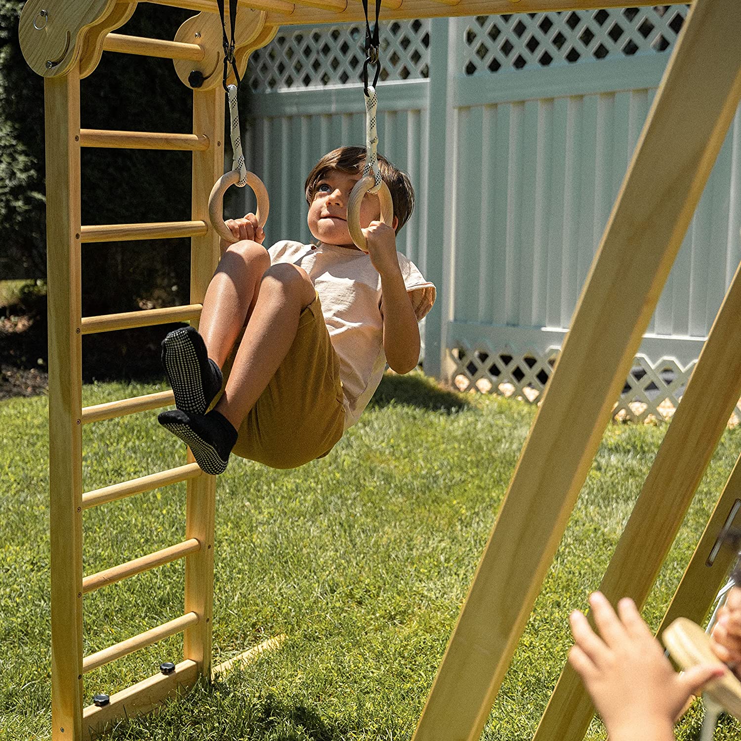 Chestnut - Outdoor and Indoor 8-in-1 Jungle Gym for Toddlers Playset Outdoor Avenlur.com   