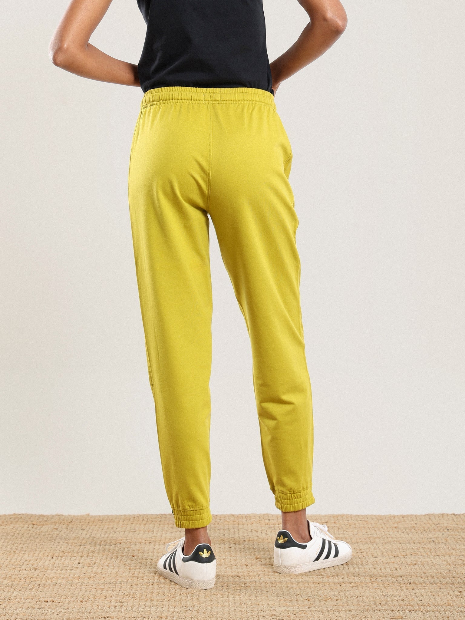 Tanta Sweatpant - Avocado Oil