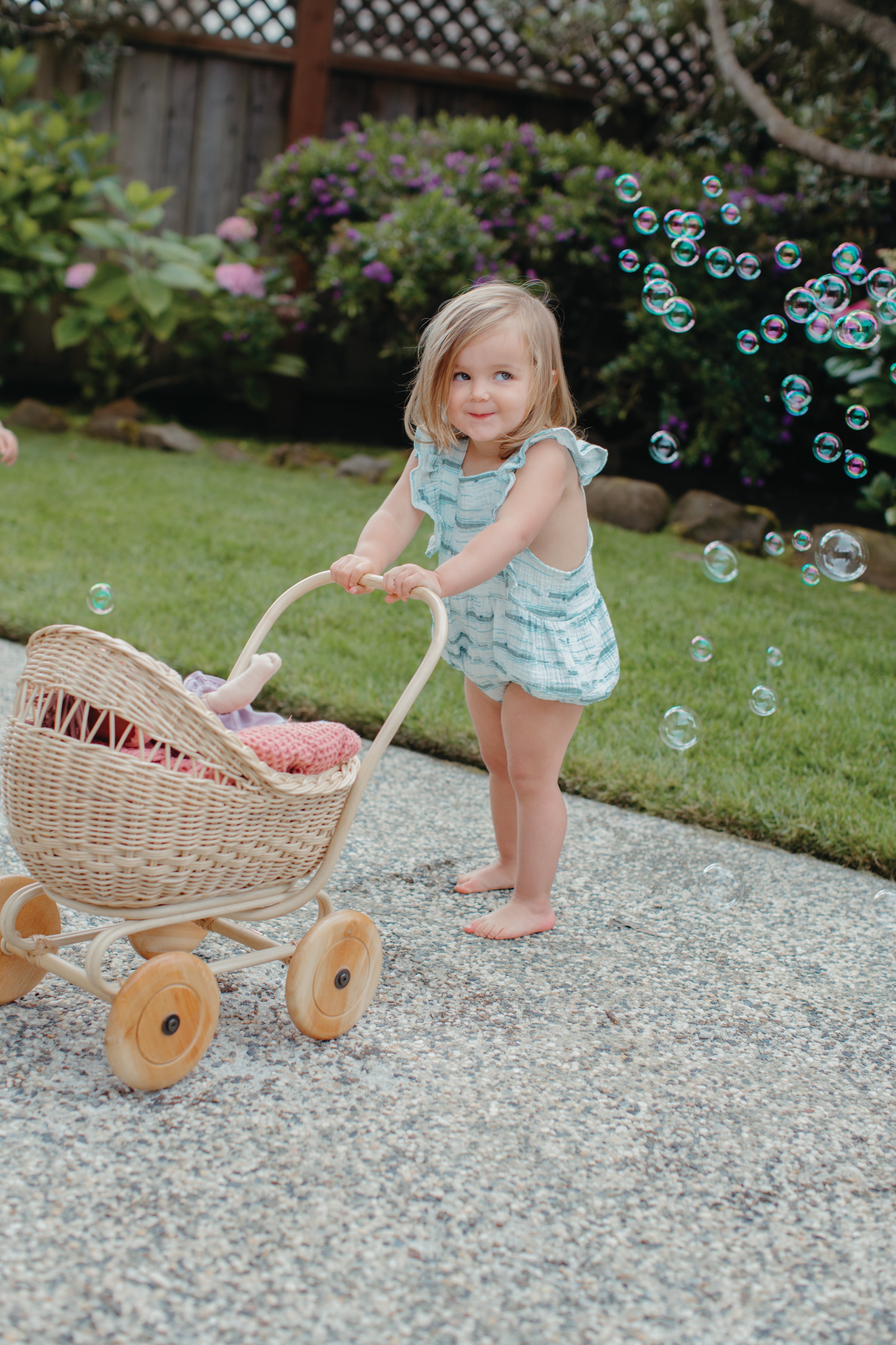 Muslin Flutter Sleeve Romper - Alligator Isle