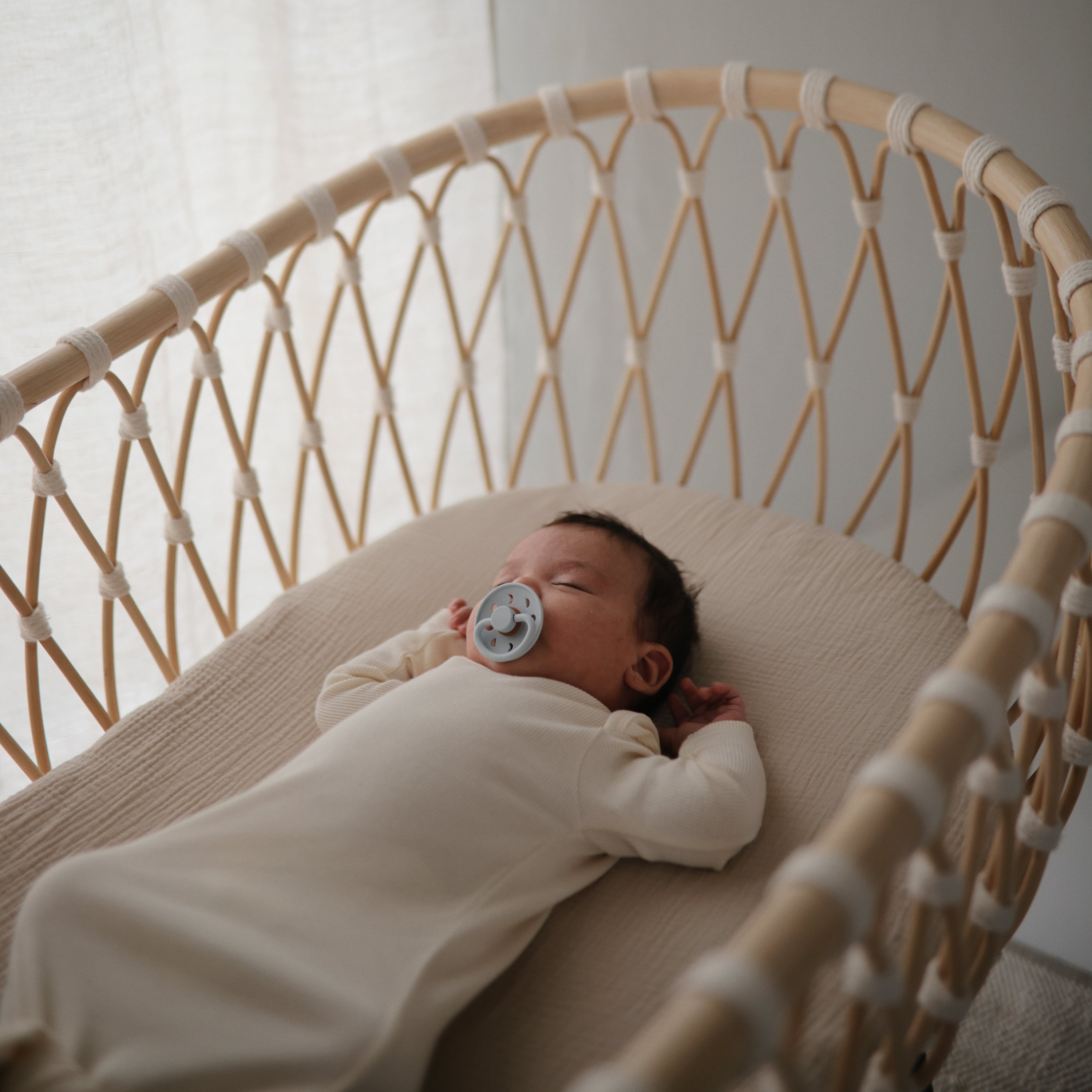 FRIGG Moon Silicone Pacifier 2-Pack