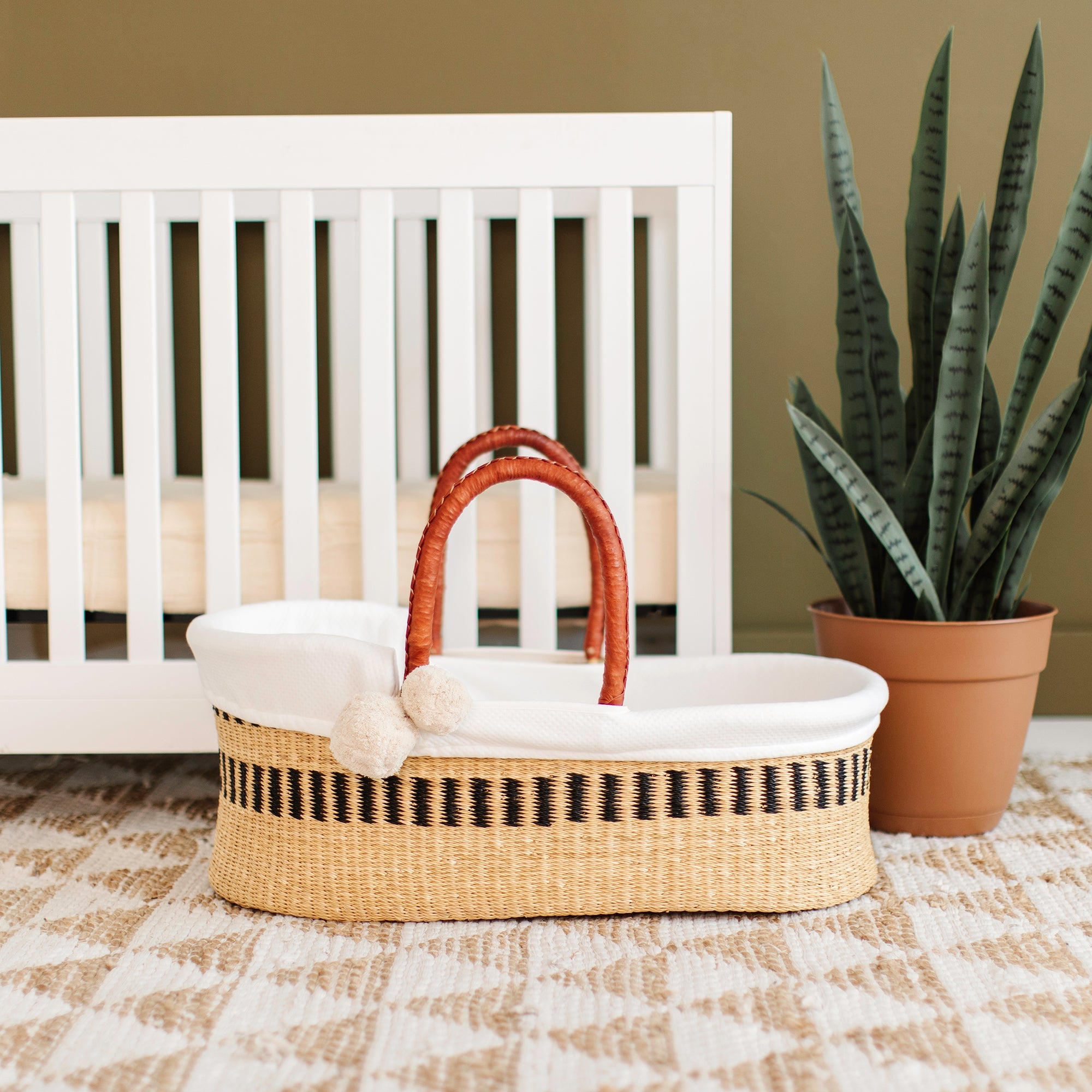 Ashwood<br>African Moses Basket