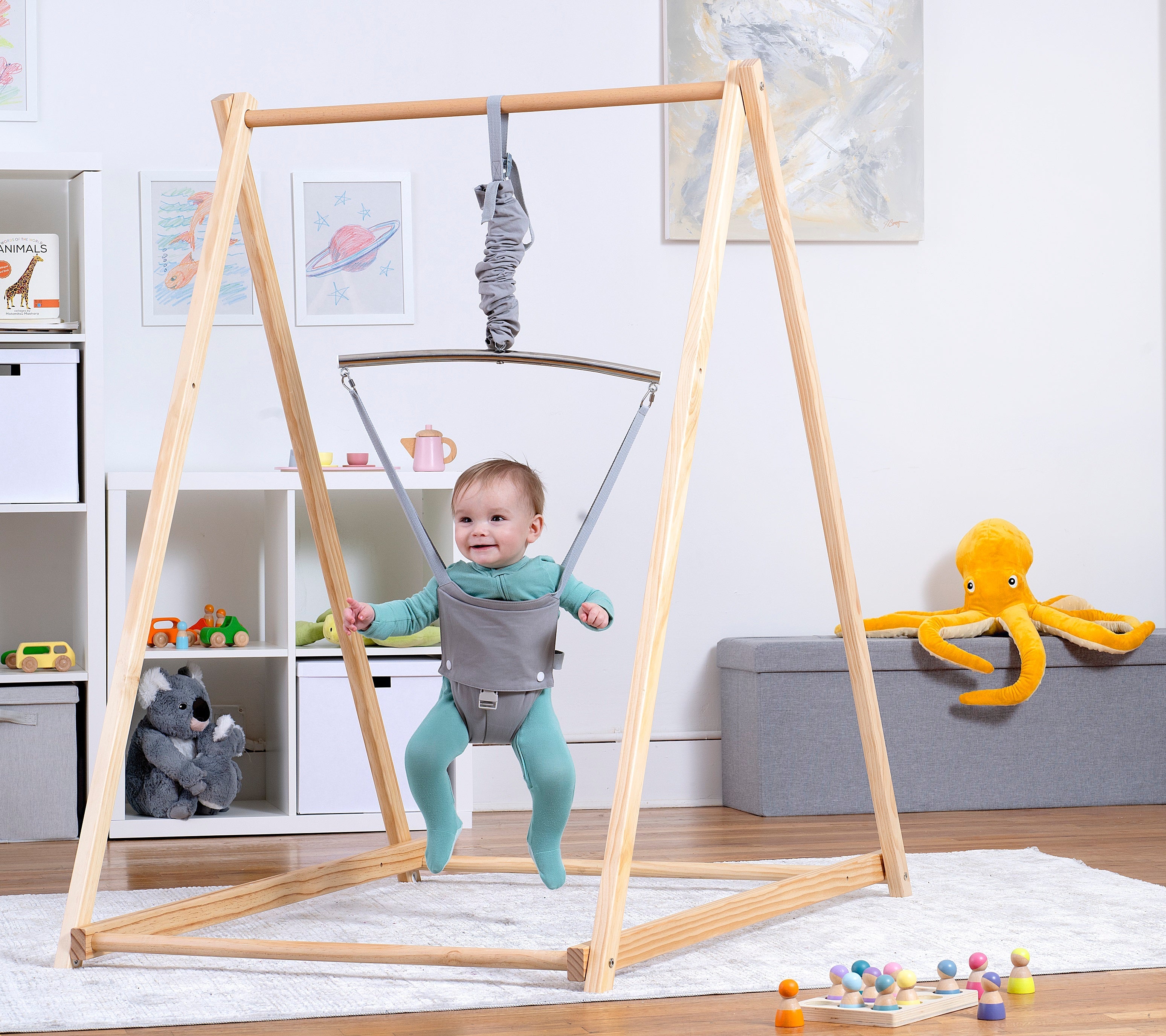 Tulip - Foldable Baby Bouncer with Harness Indoor Avenlur.com   