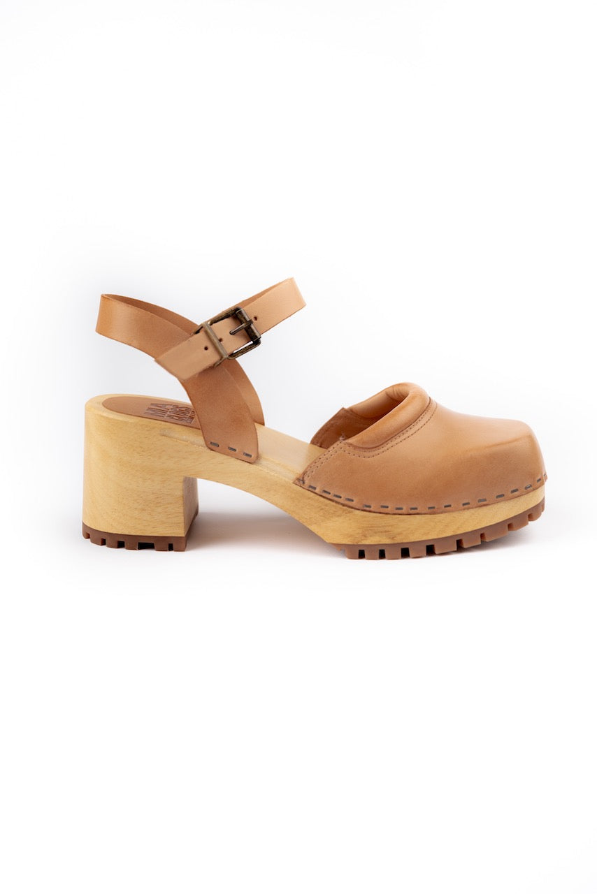 MIA Kaolin Clogs