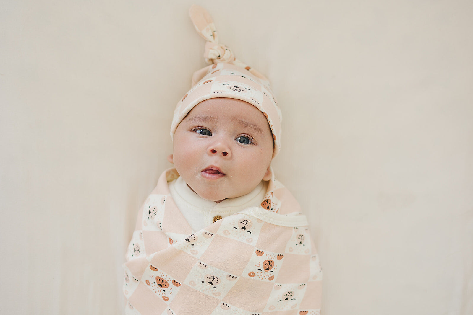 GOTS Certified Organic Cotton Hat - Checkered Bear