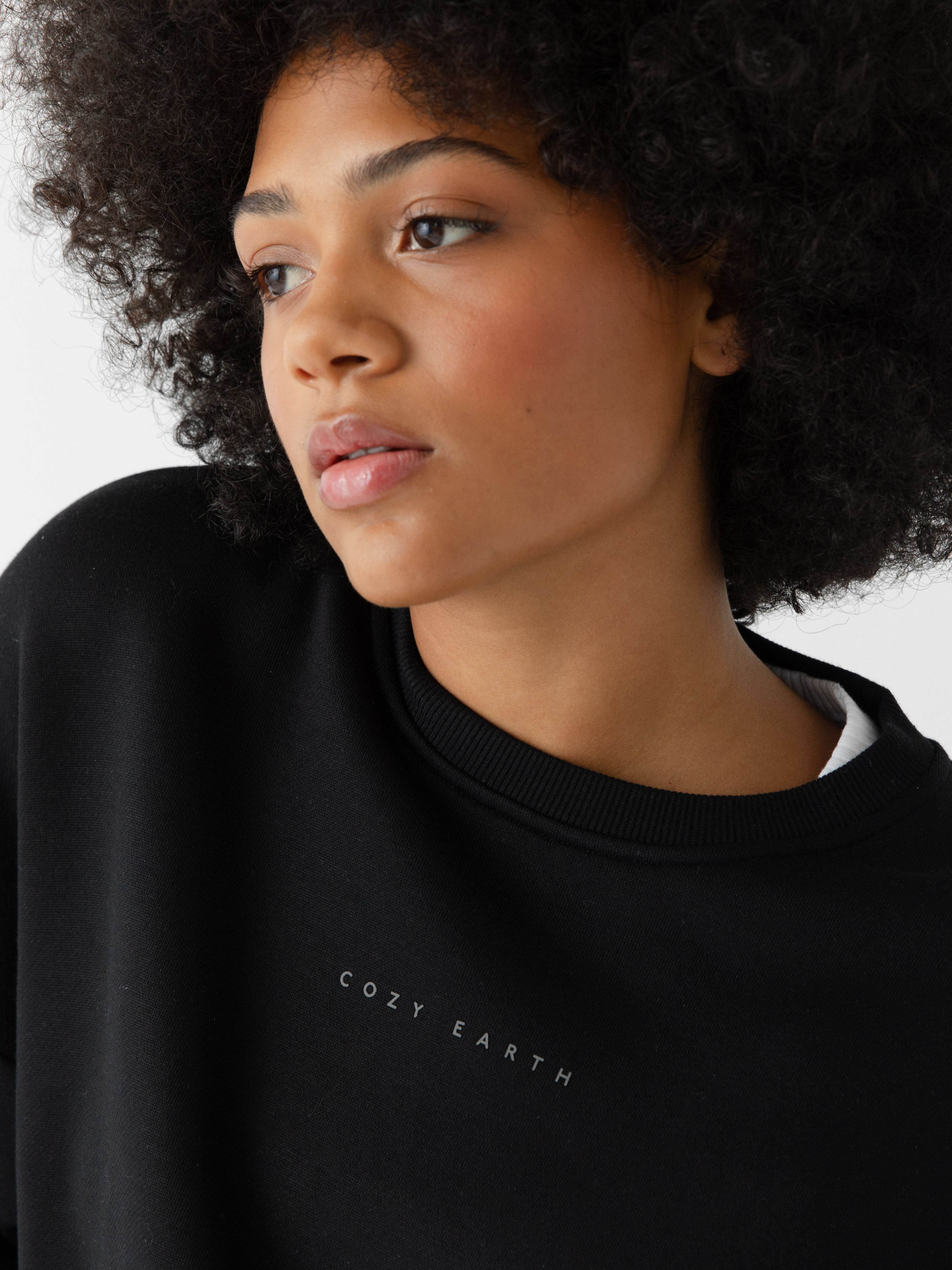Women's CityScape Crewneck & Sweatpant Set - Last Chance