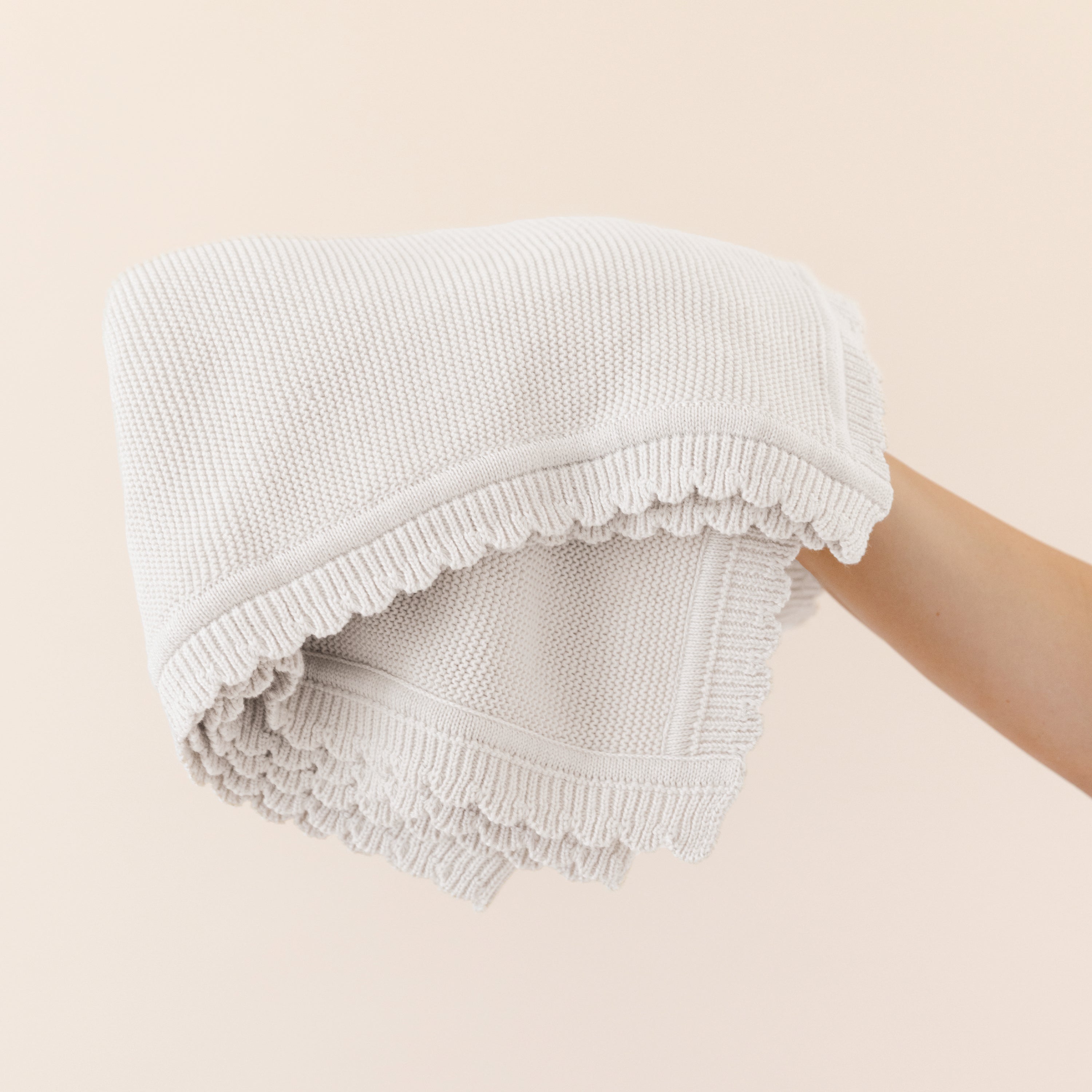 Organic Cotton Scalloped Baby Blanket - Ella Ivory Scalloped Baby Blanket Makemake Organics   