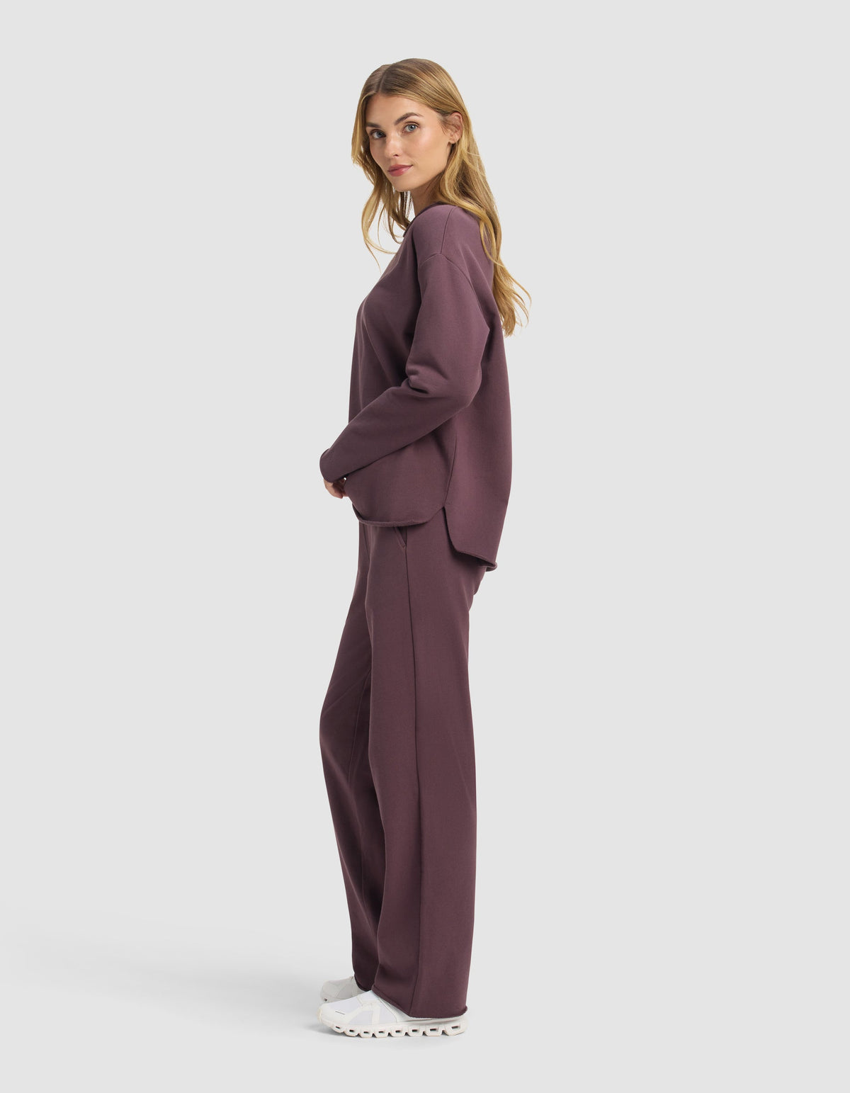Women's Chelsea Set