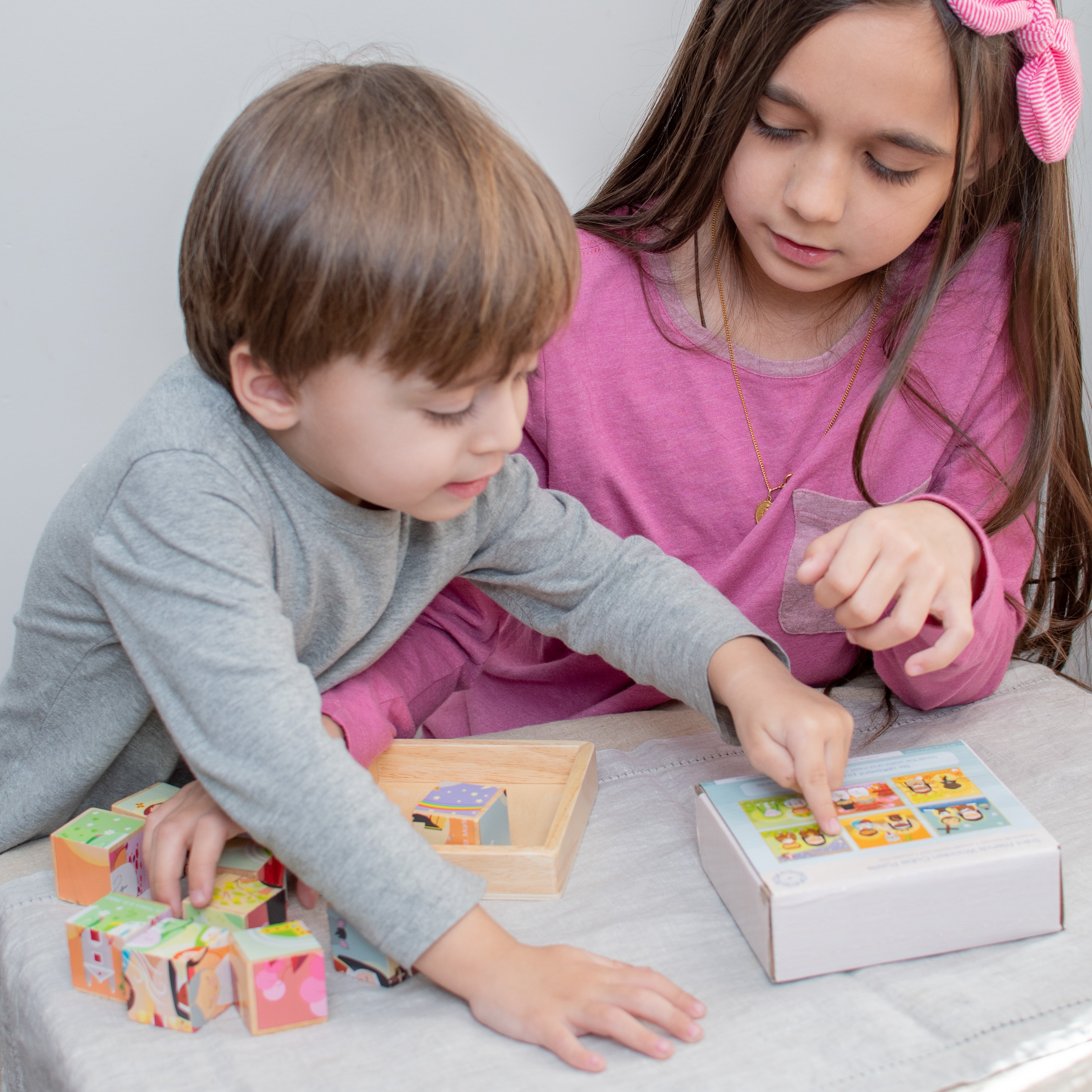 Saint Friends Wooden Cube Puzzle