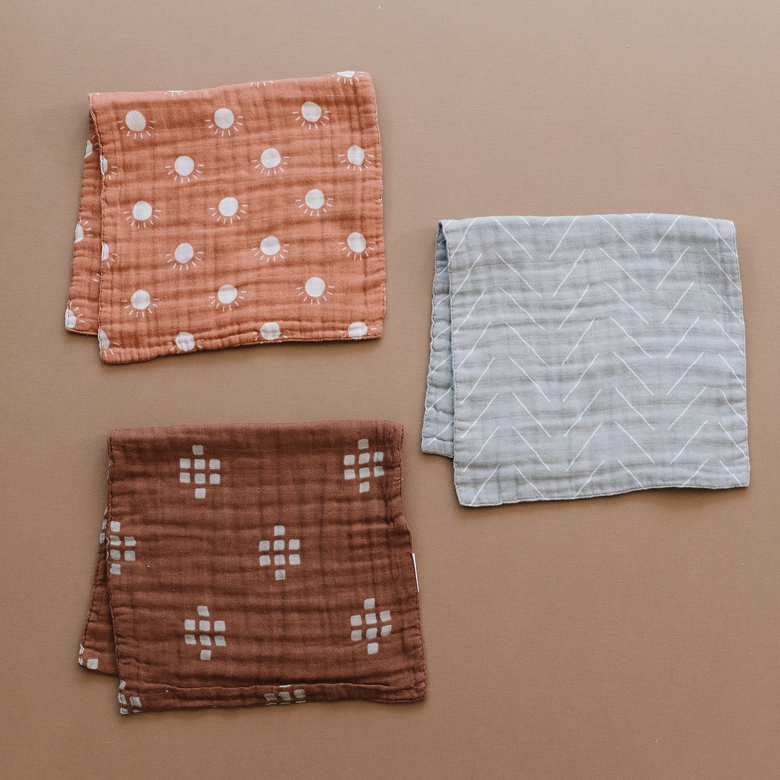 Chestnut Textile Muslin Burp Cloth  Mebie Baby   