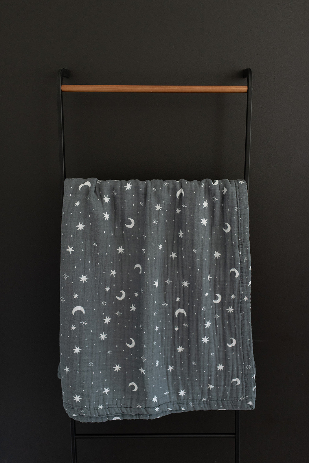 Night Sky Muslin Quilt  Mebie Baby   