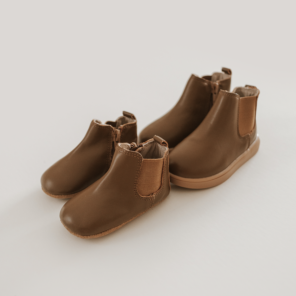 Leather Chelsea Boot | Color 'Espresso' | Soft Sole