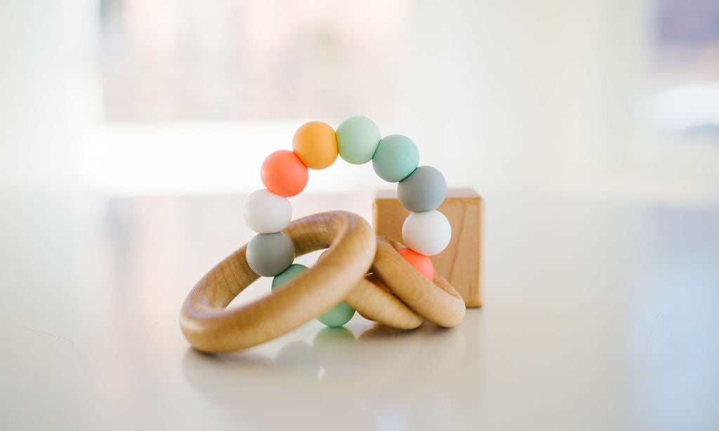 Saturn Ring Wooden Baby Teether Pacifiers & Teethers Bannor Toys Bannor  