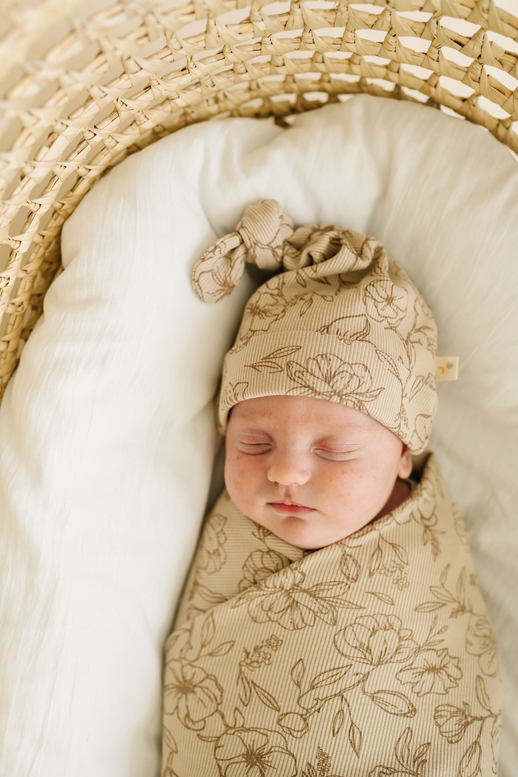 Organic Swaddle Blanket & Hat - Vintage Bloom