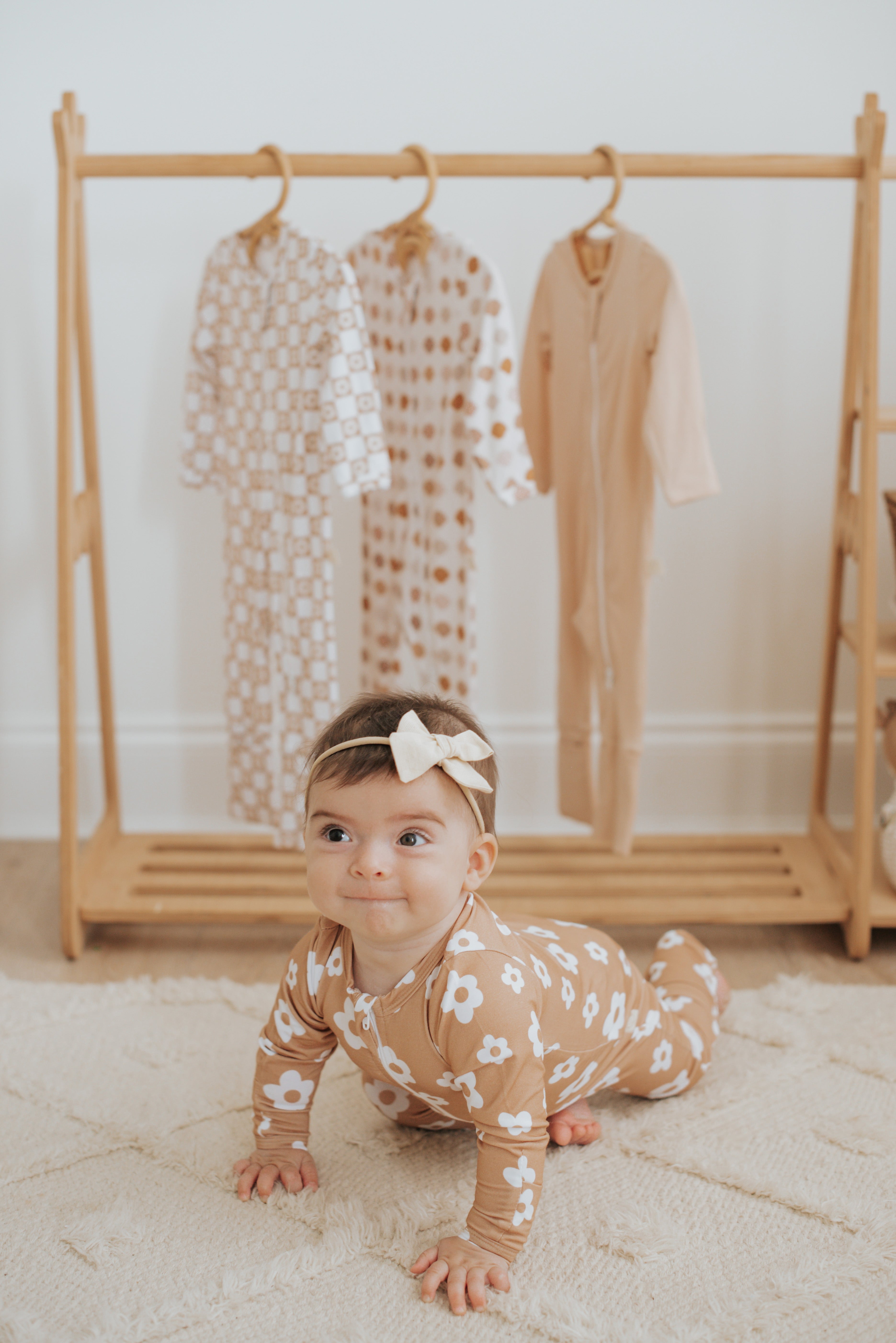 Bamboo Zip Baby Pajamas - Daisies