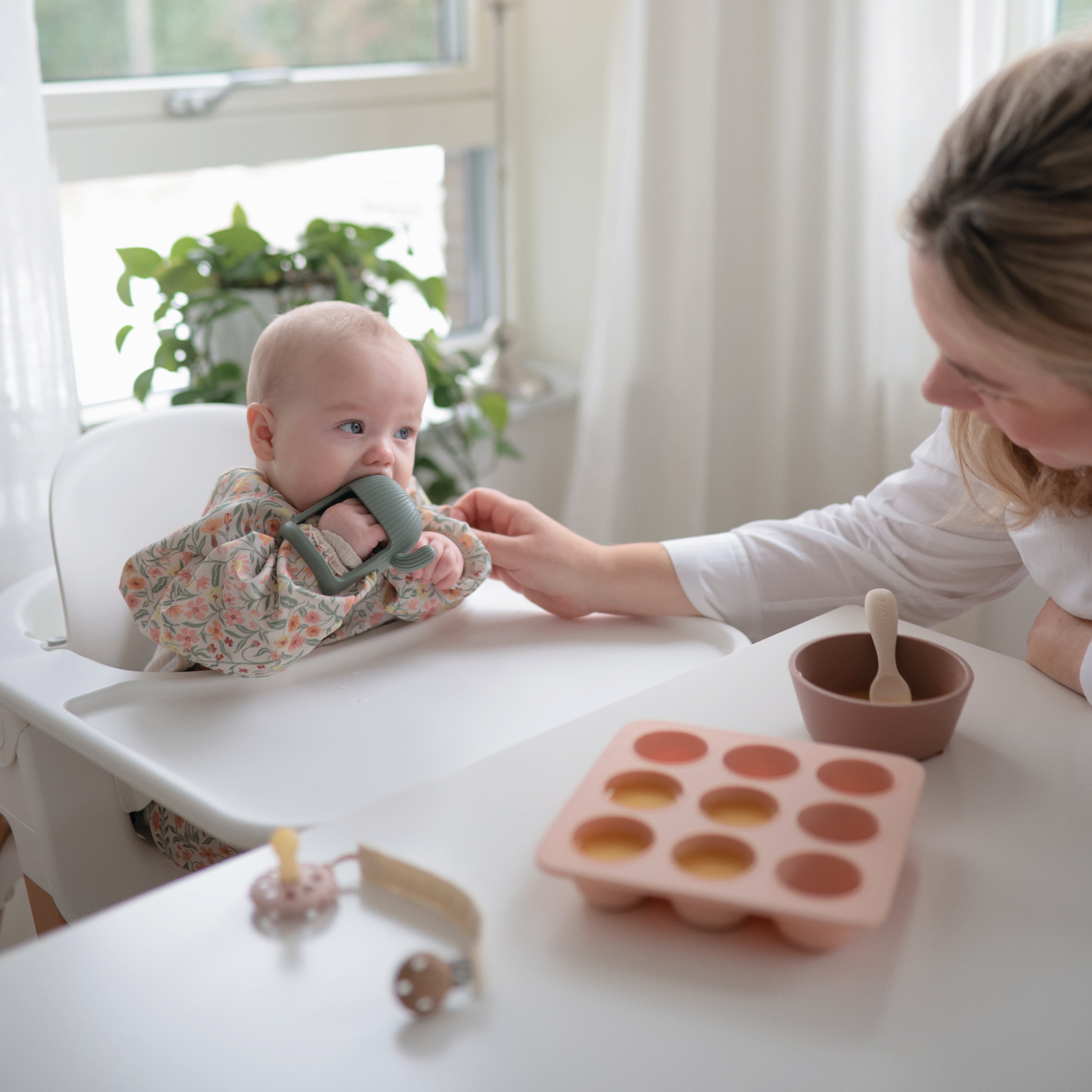 No-Drop Cactus Teether (Dried Thyme) teether Mushie   