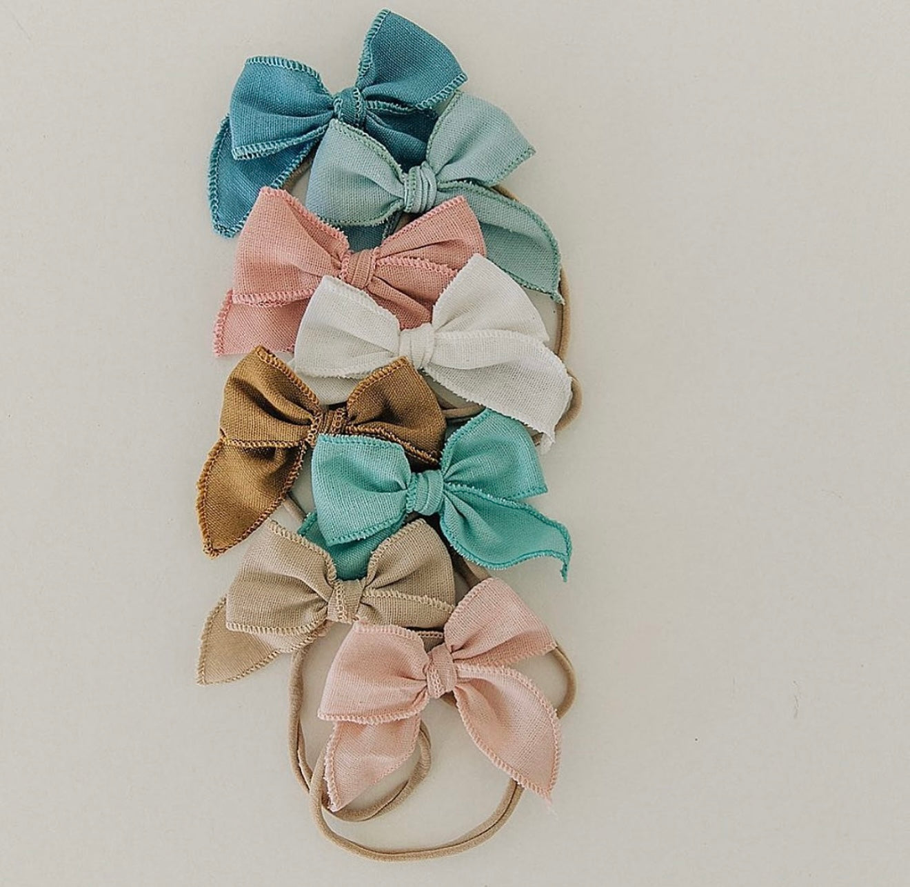 Pink Edged Bow