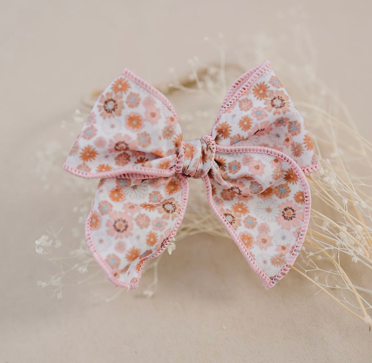 Wildflower 2.0 Edged Bow