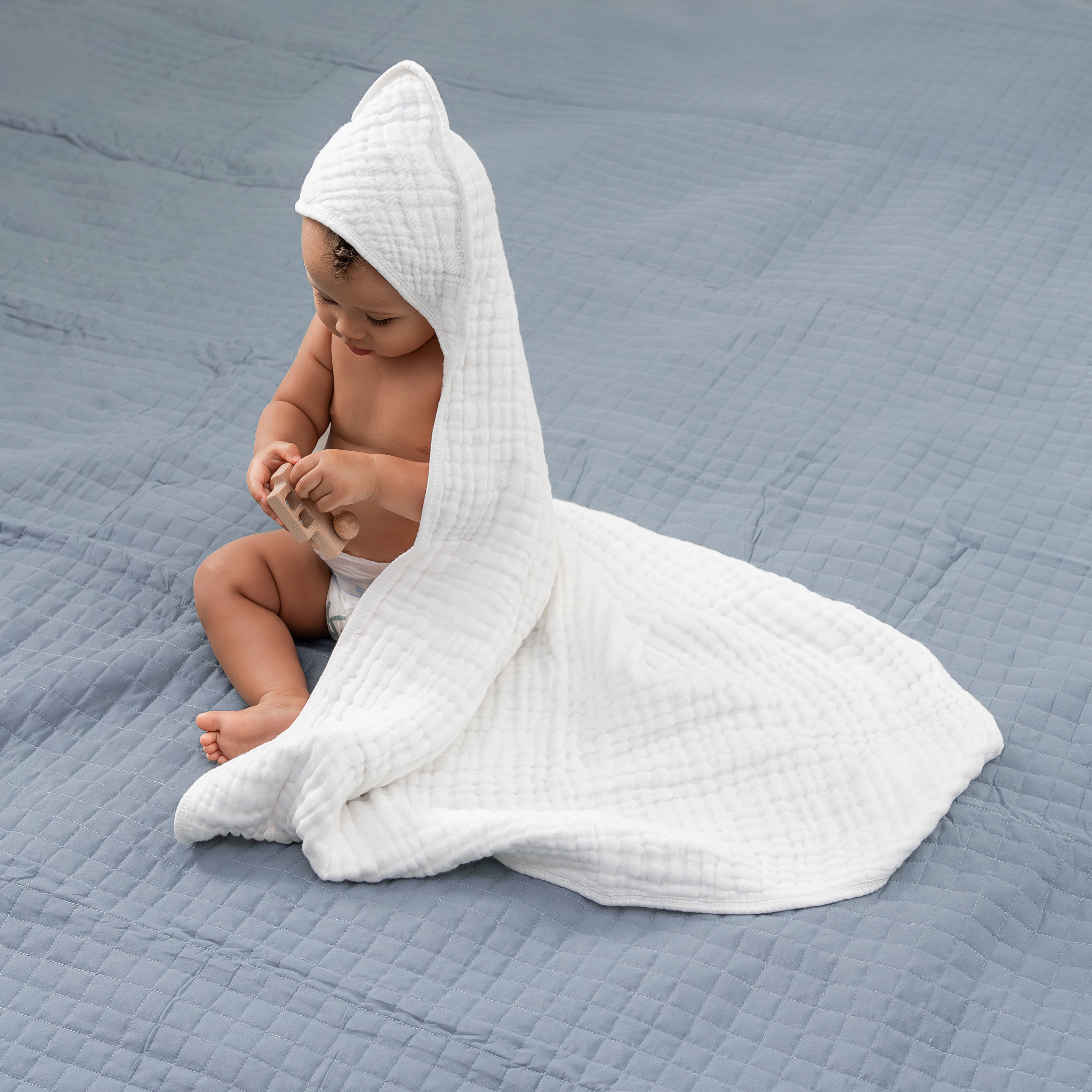 Baby Hooded Towels by Comfy Cubs - White