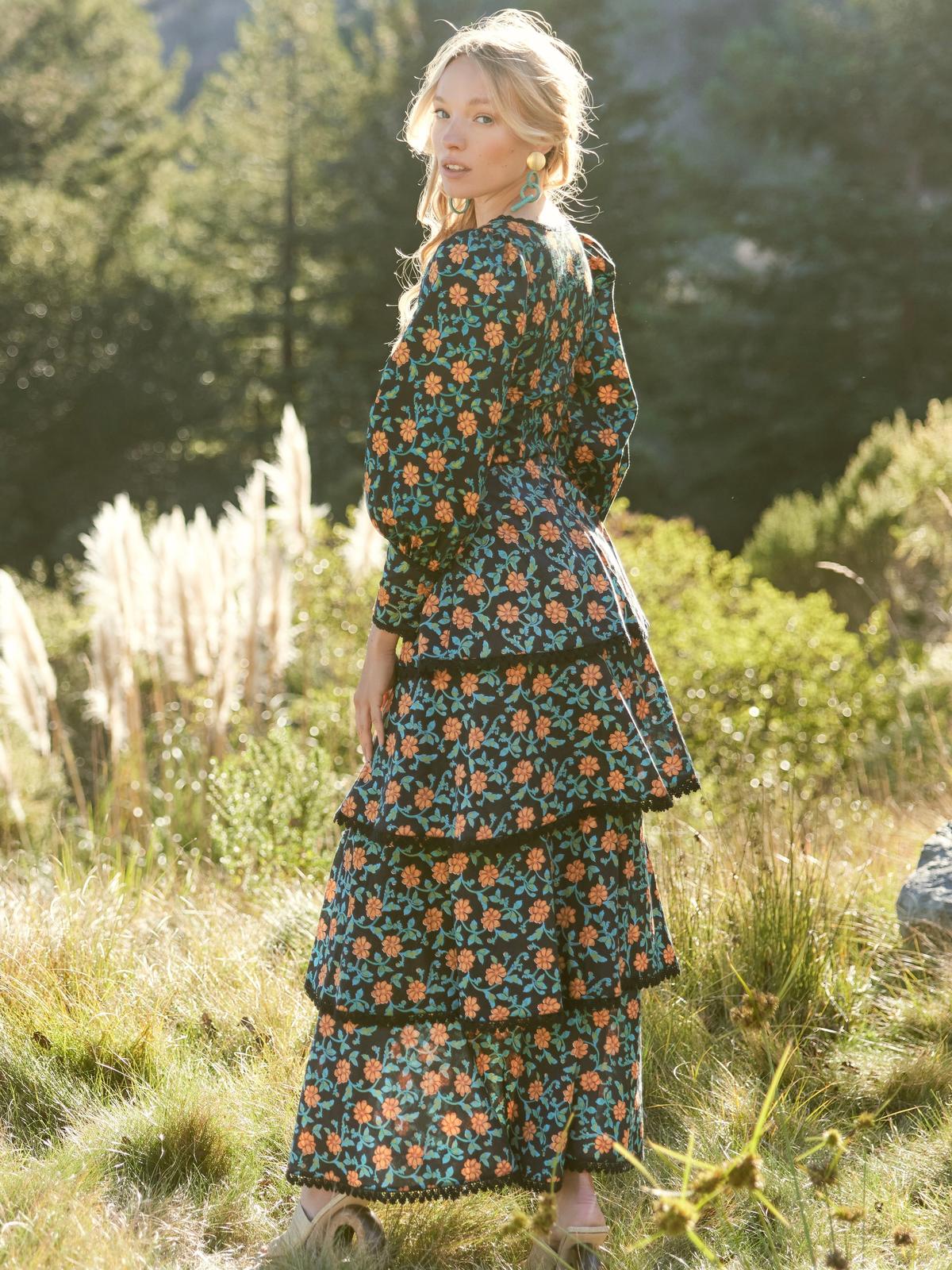 Victoria Embroidered Top - Faded Black/Bright Clementine & Moss Floral