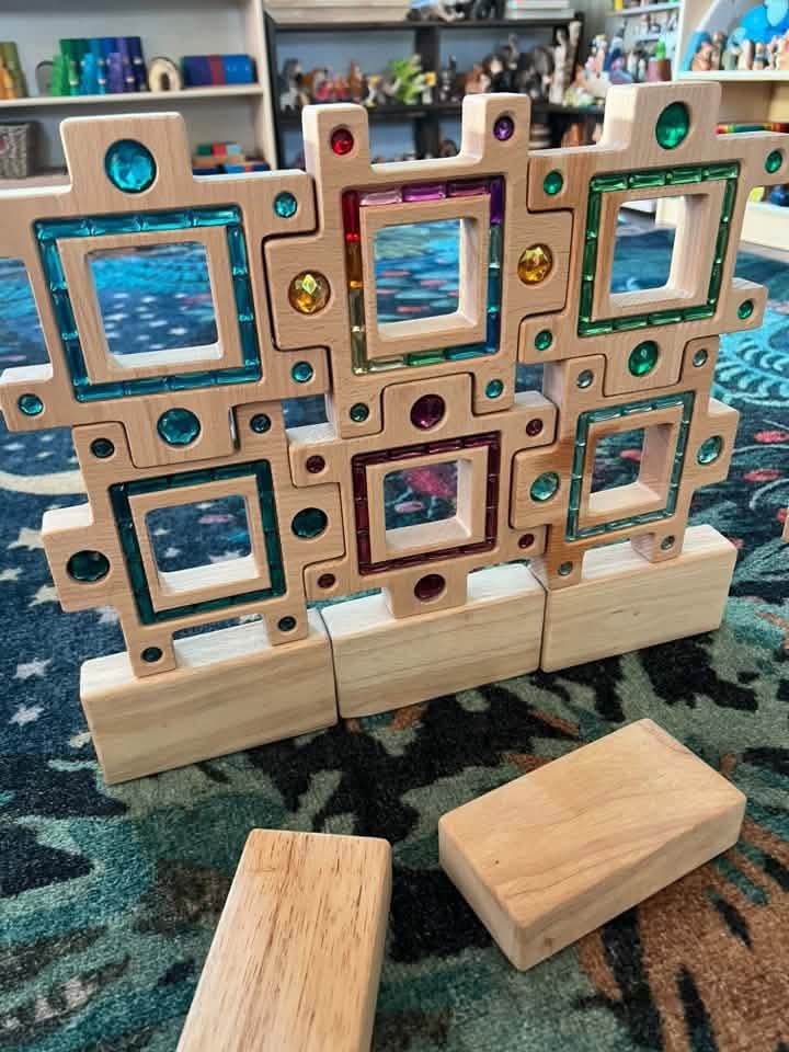 **Pre-order (Ships in 2-3 Weeks)** 16-Piece Large Wooden Gemlight Window Blocks with Storage Box