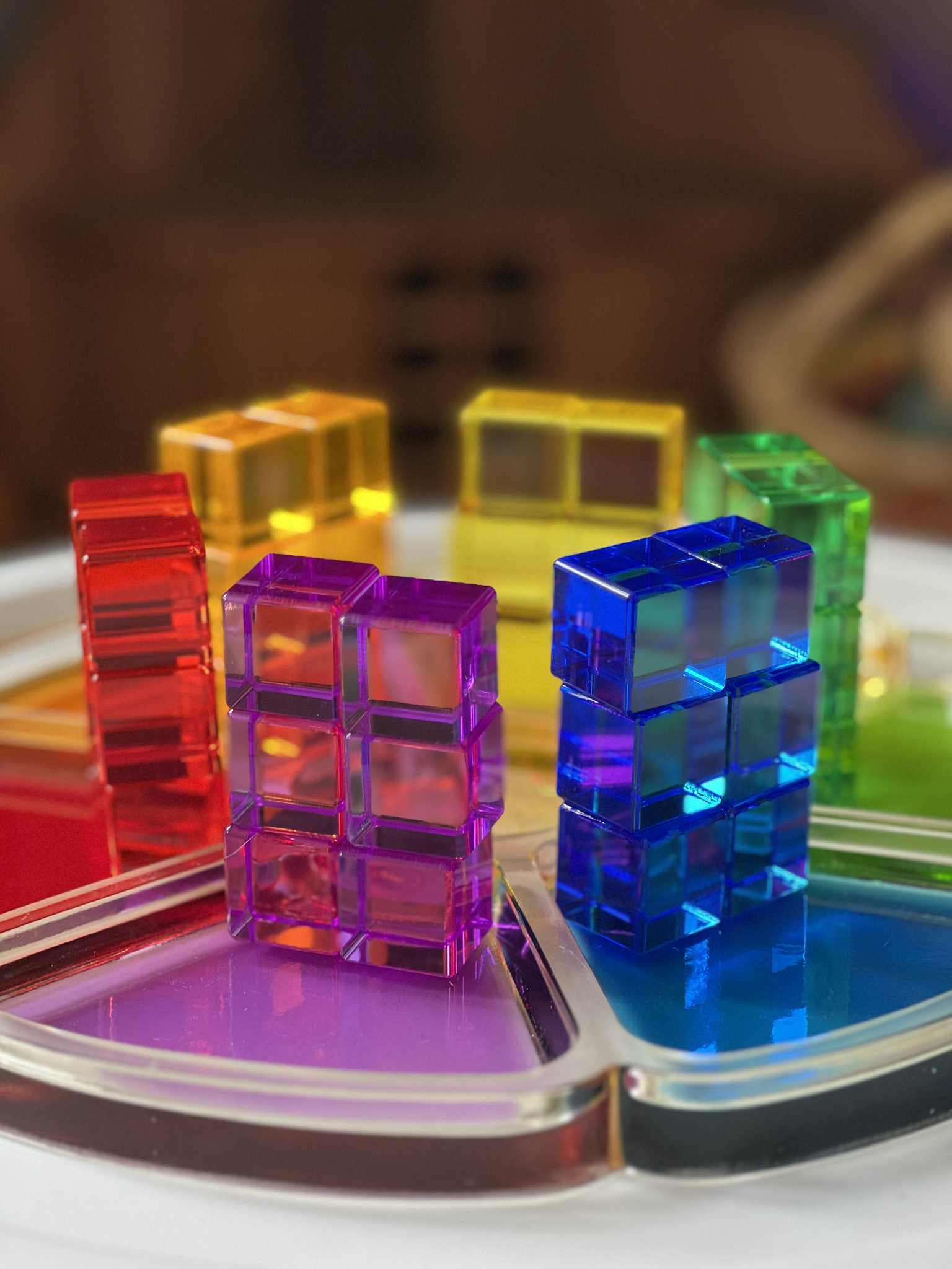 60 Pcs Crystal Clear Lucite Cubes Set with Wooden Tray – Rainbow or Pastel Colors